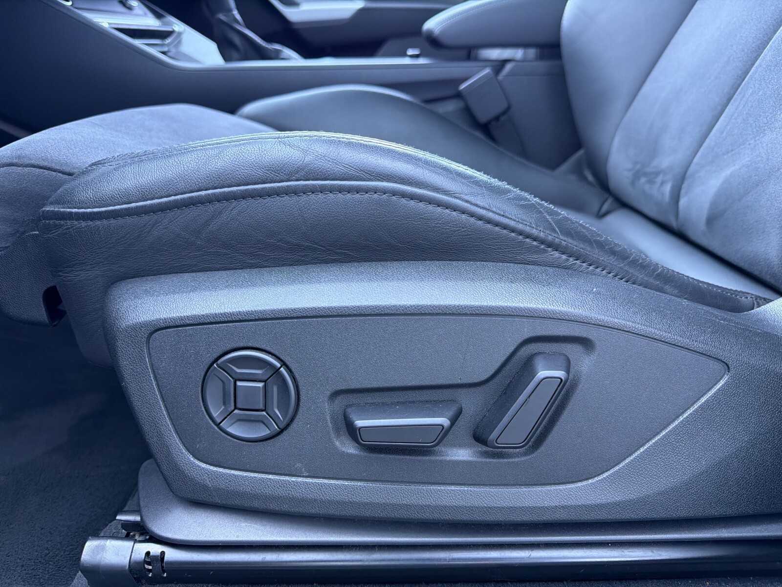 Audi Q3 - zdjęcie 22