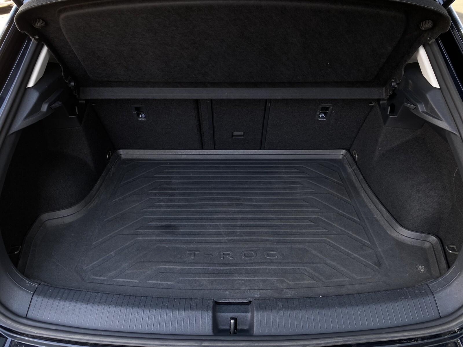Volkswagen T-Roc - zdjęcie 28
