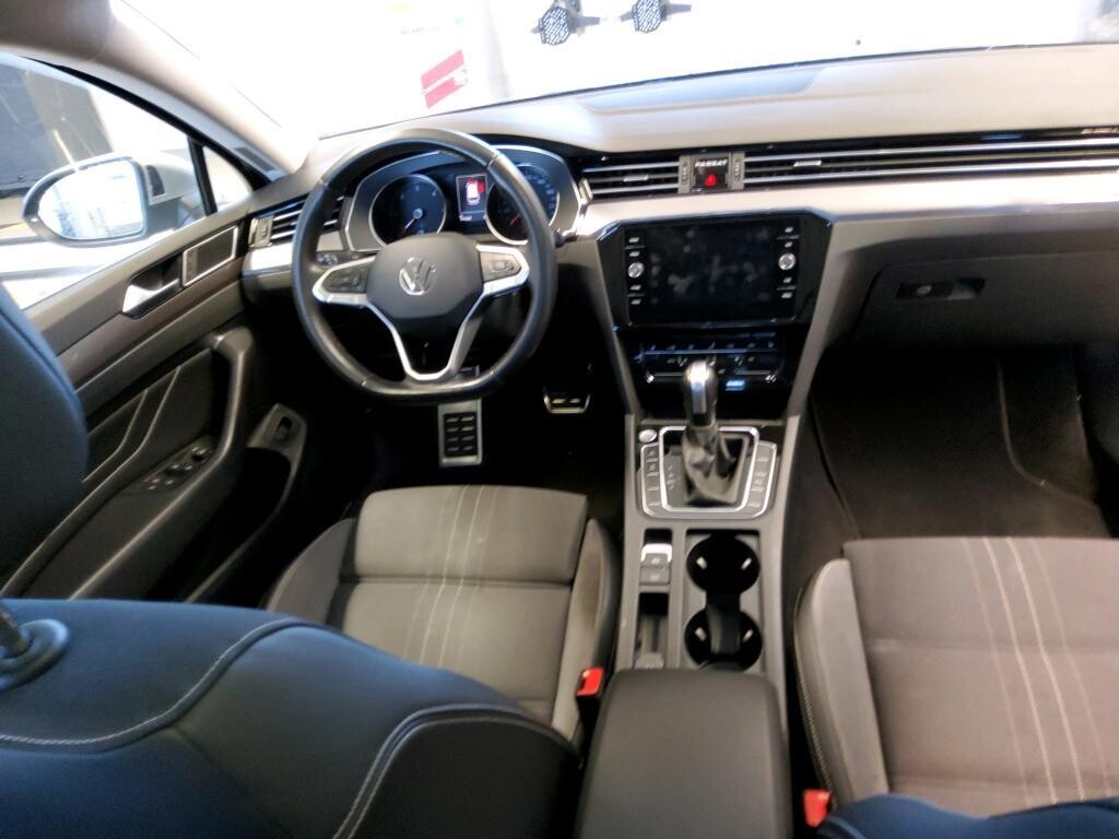 Volkswagen Passat Alltrack - zdjęcie 5