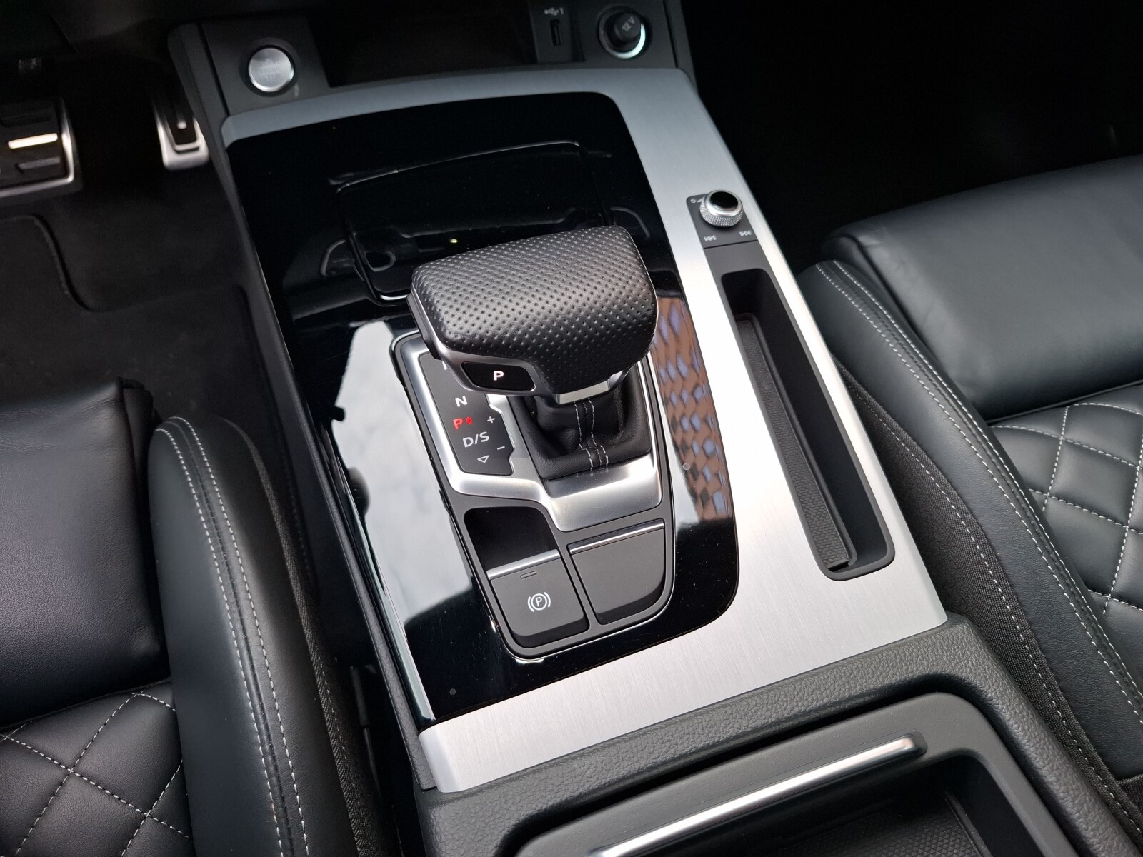 Audi Q5 - zdjęcie 24
