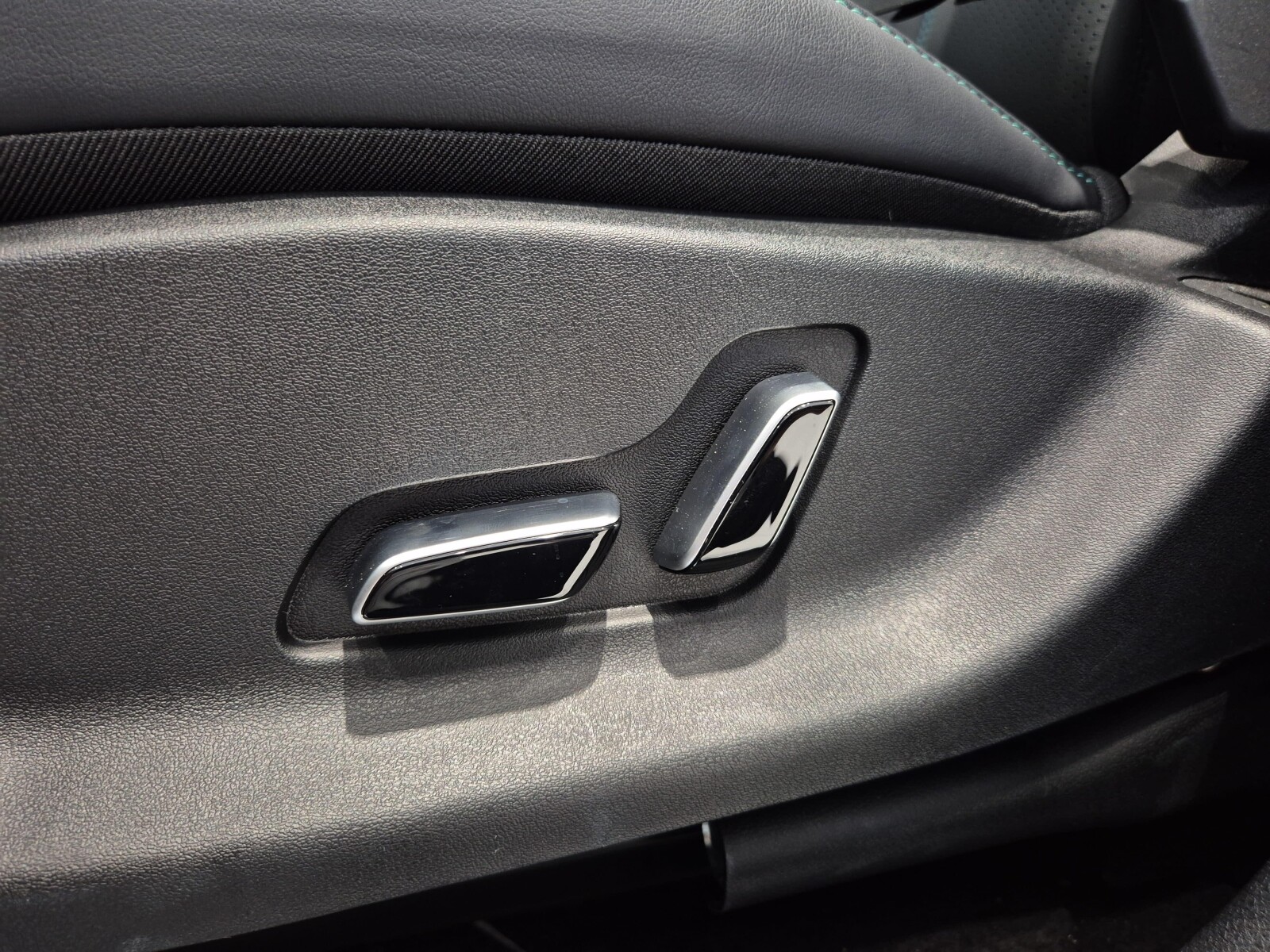 BYD Seal U DM-i - zdjęcie 20