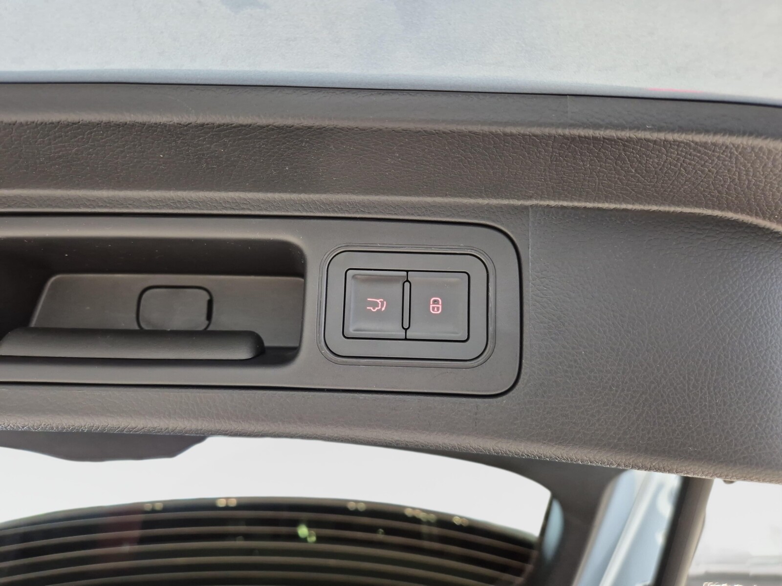 BYD Seal U DM-i - zdjęcie 34