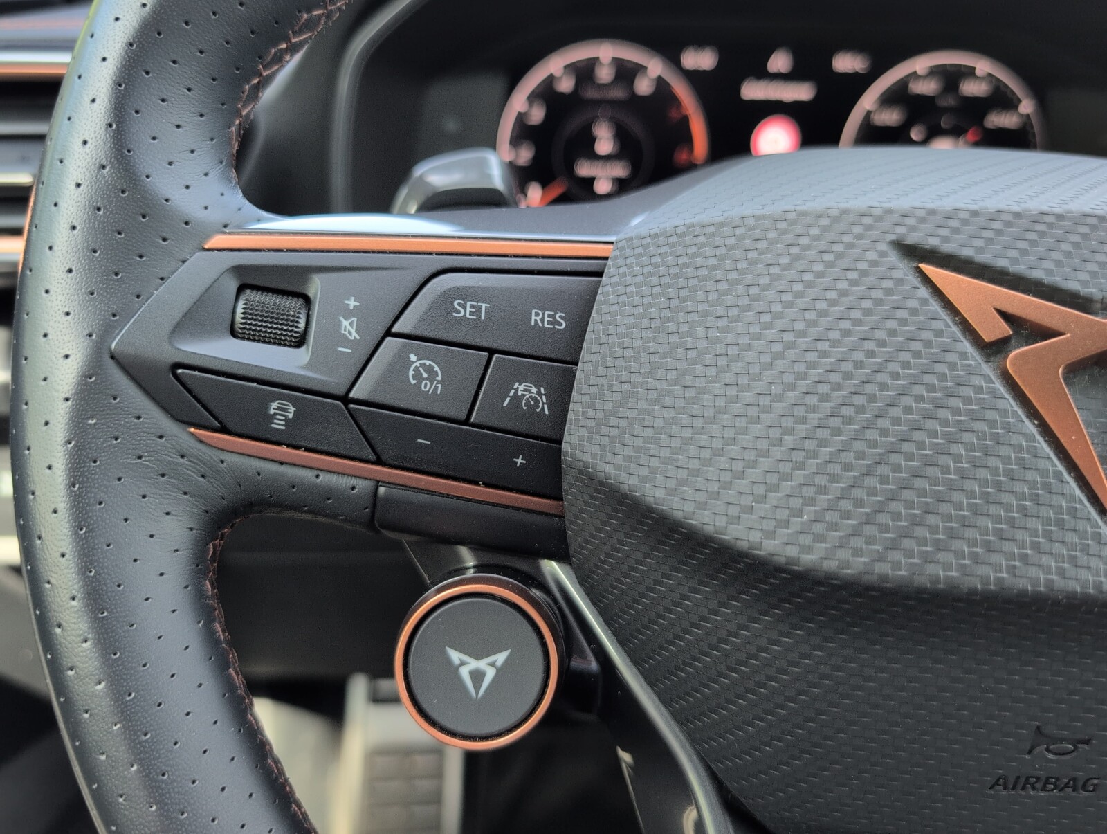 Cupra Formentor - zdjęcie 20