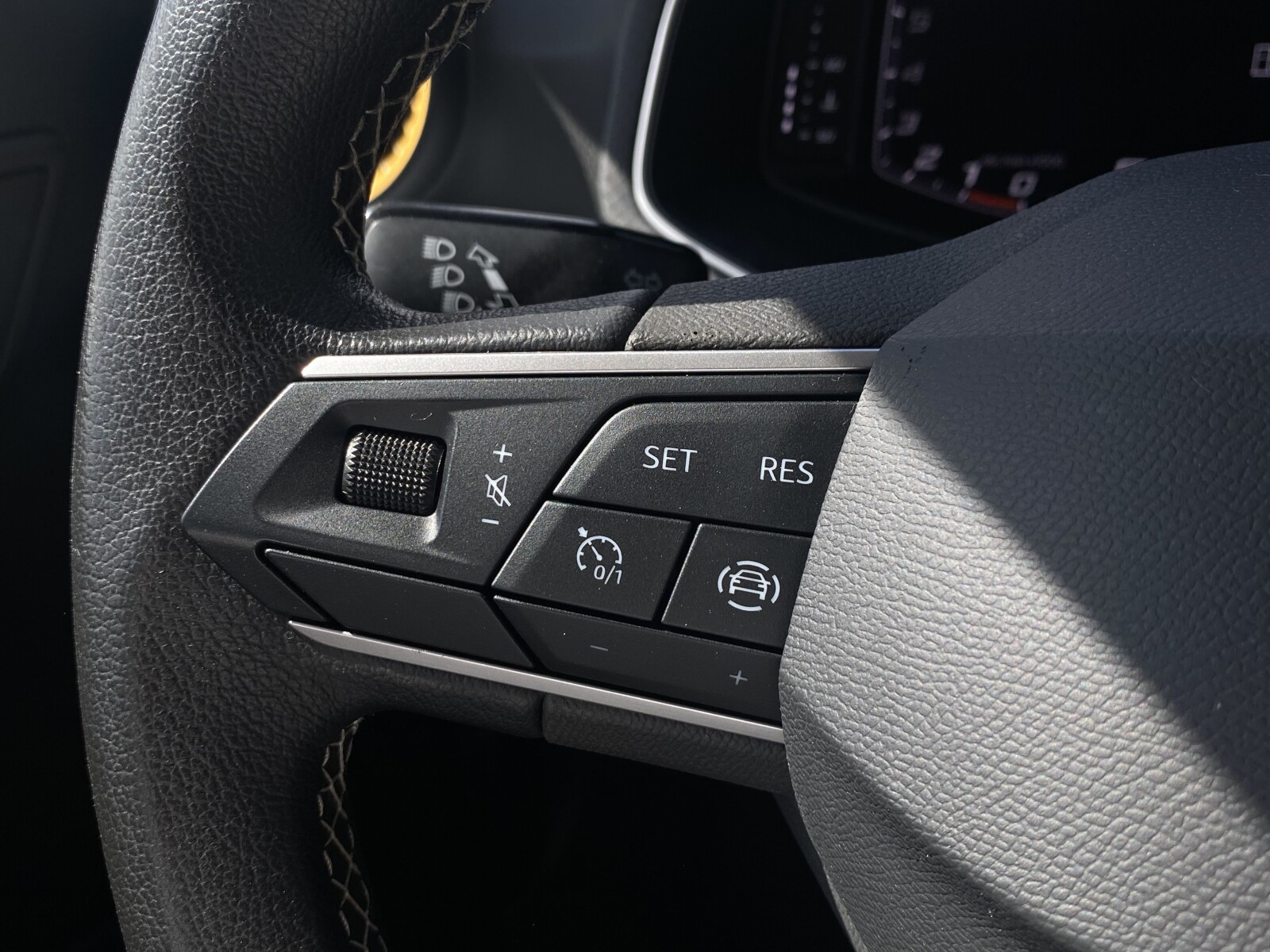 Seat Arona - zdjęcie 13