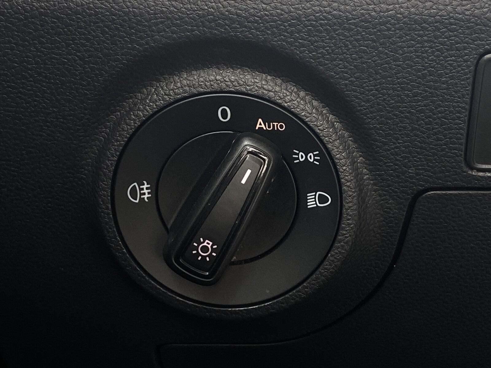 Seat Arona - zdjęcie 27