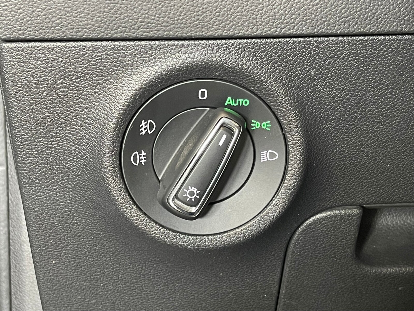 Škoda Karoq - zdjęcie 27