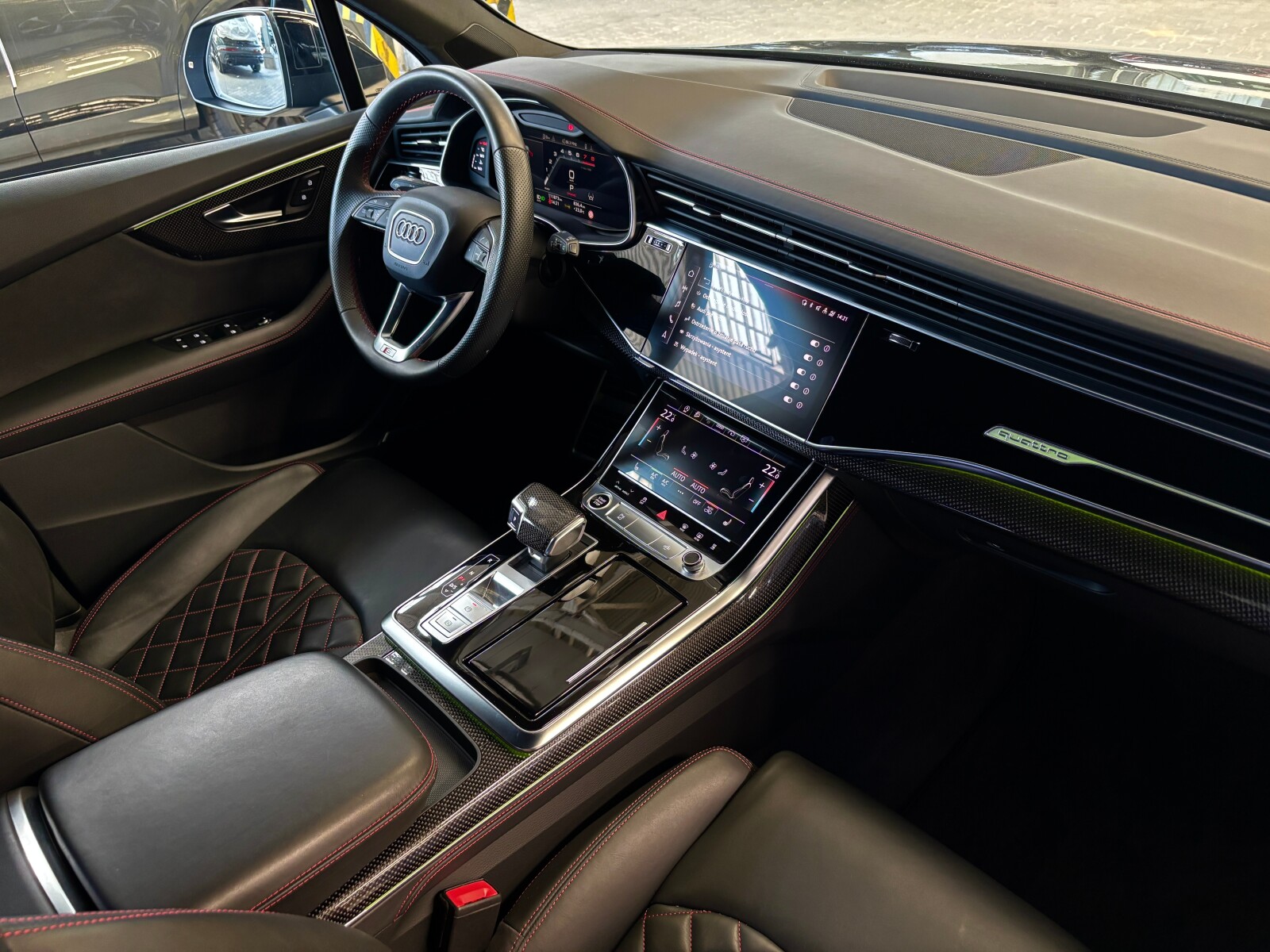 Audi Q7 - zdjęcie 22
