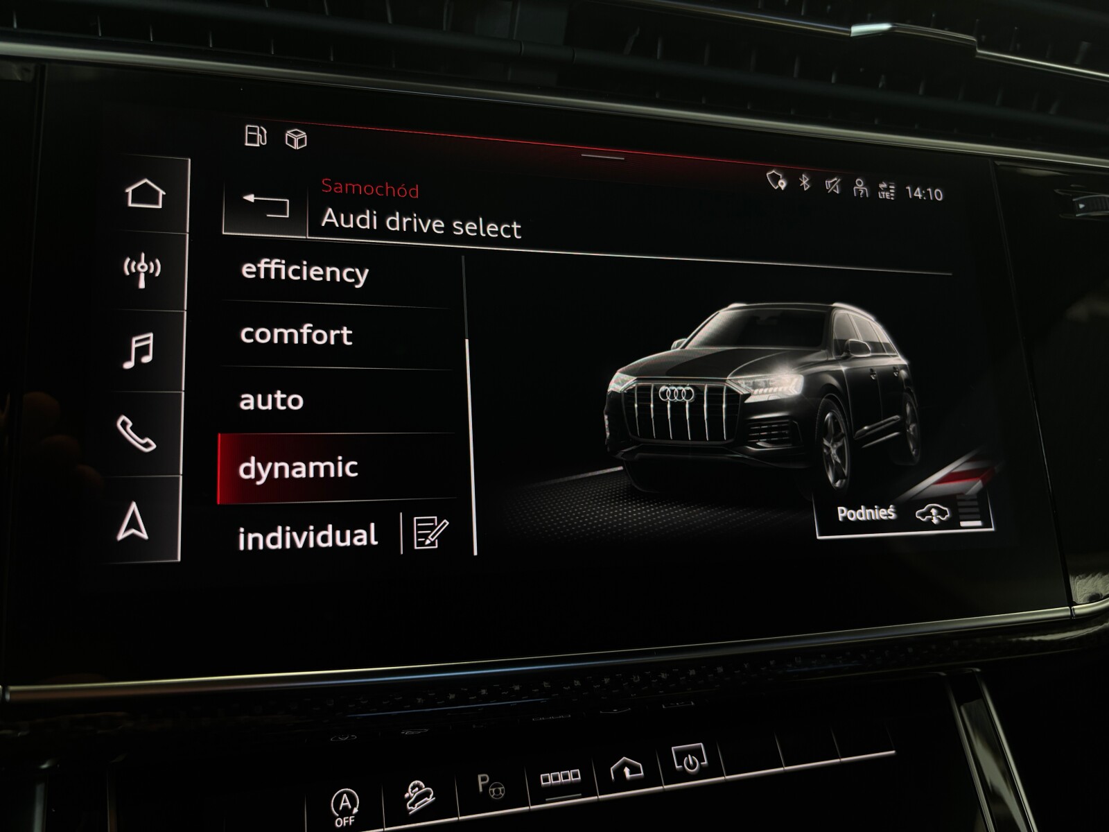Audi Q7 - zdjęcie 35