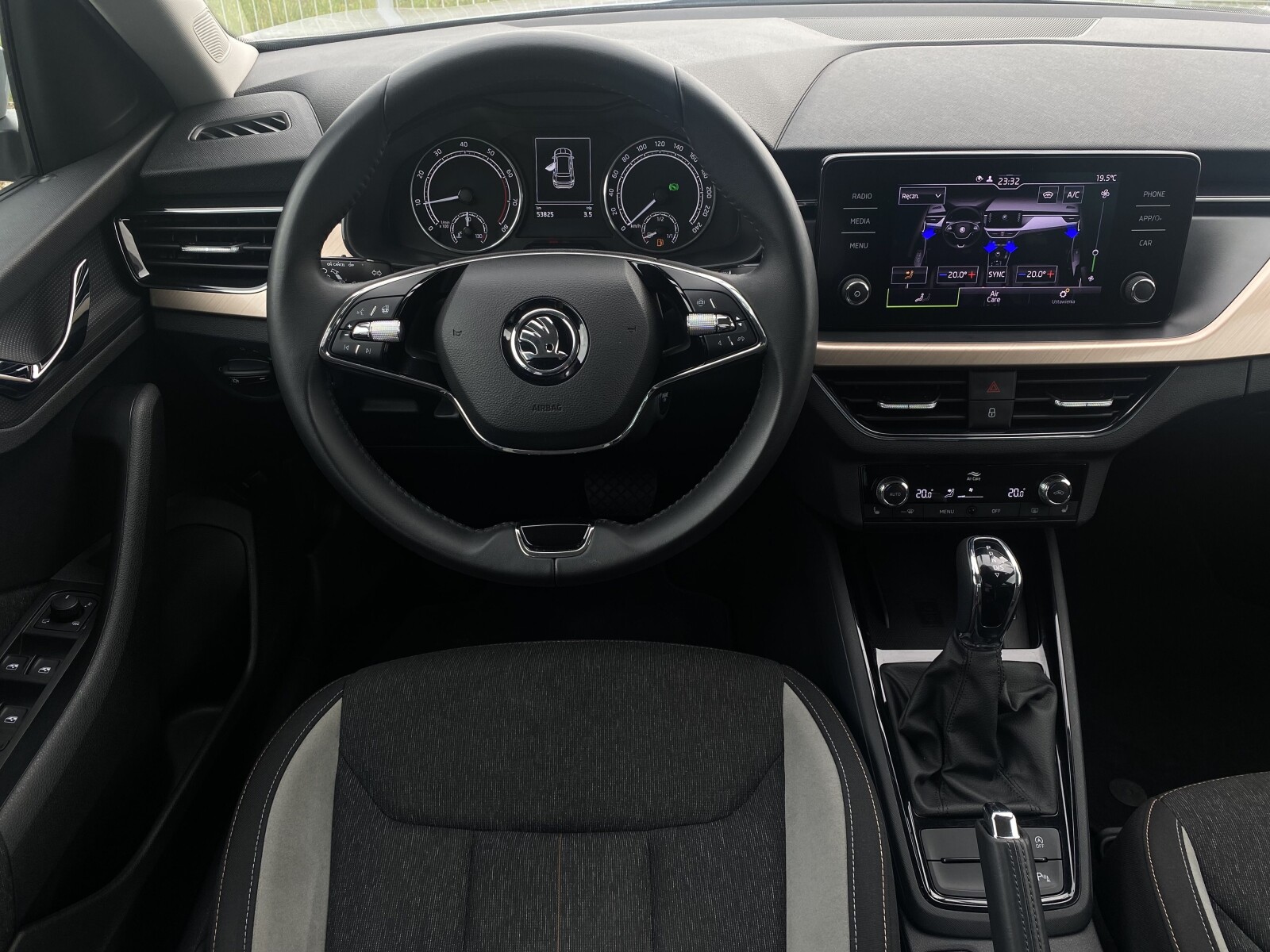 Škoda Kamiq - zdjęcie 10