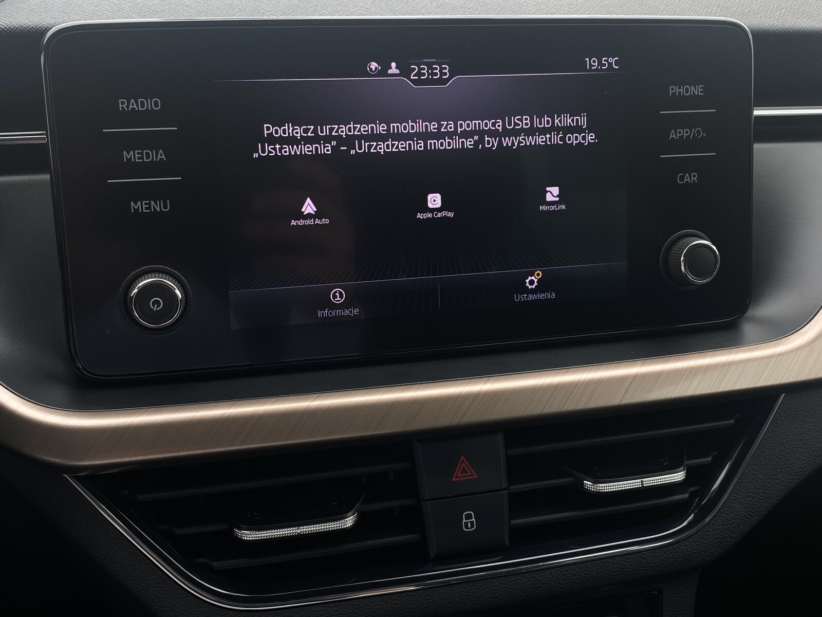 Škoda Kamiq - zdjęcie 18
