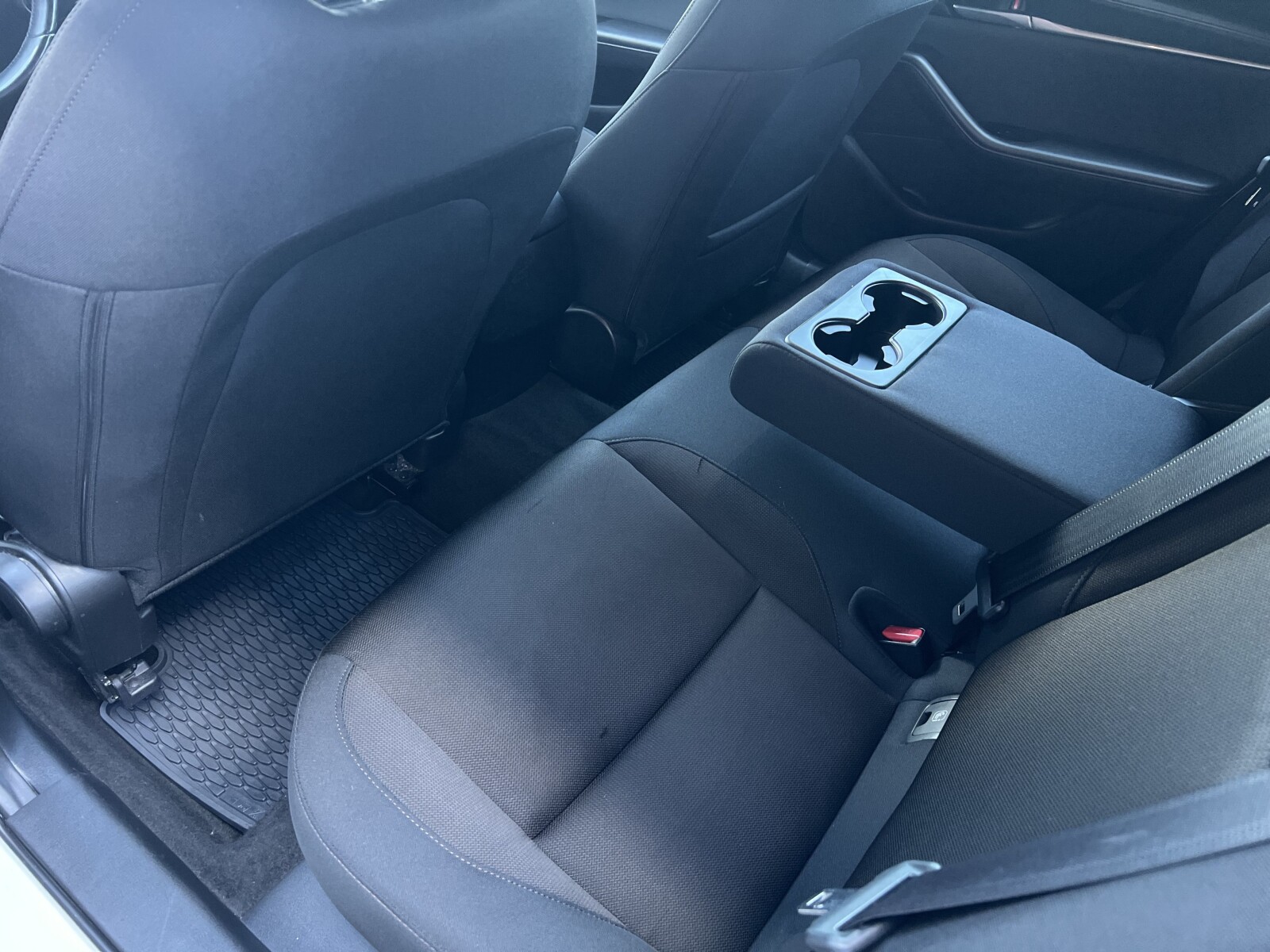 Mazda 3 - zdjęcie 21