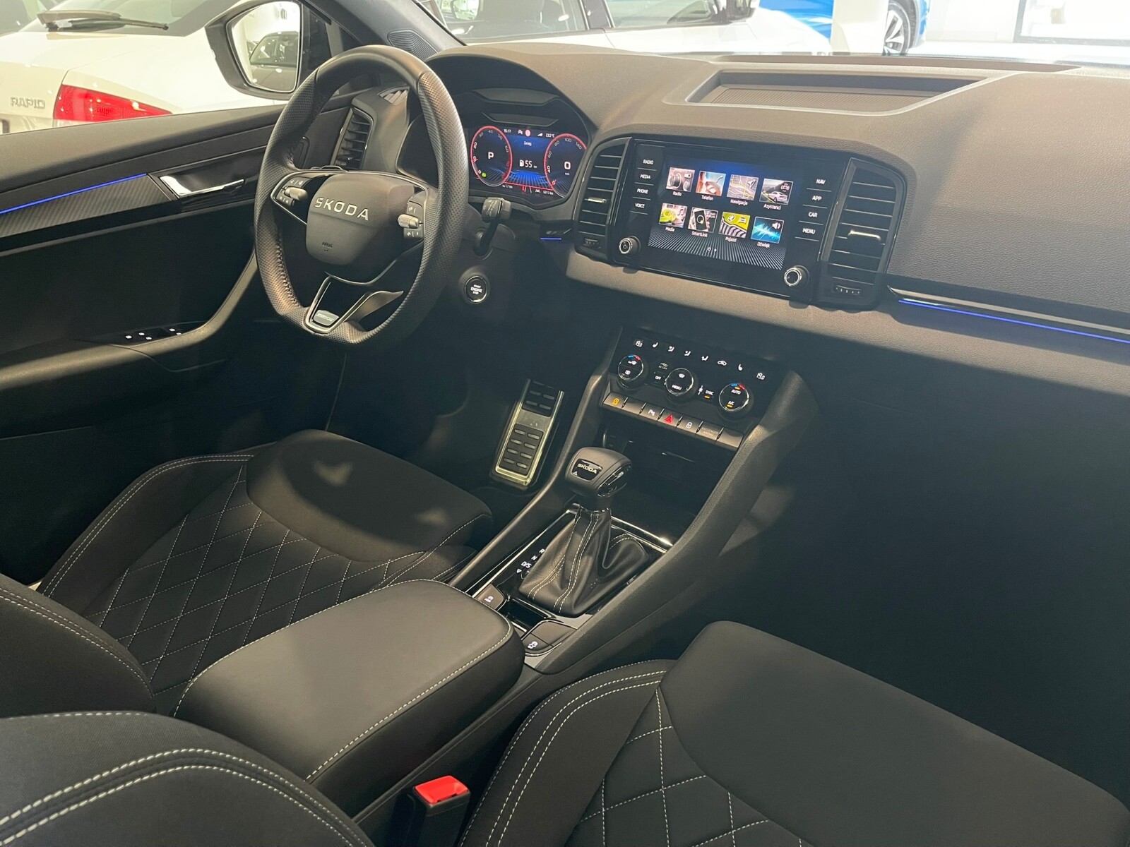 Škoda Karoq - zdjęcie 14