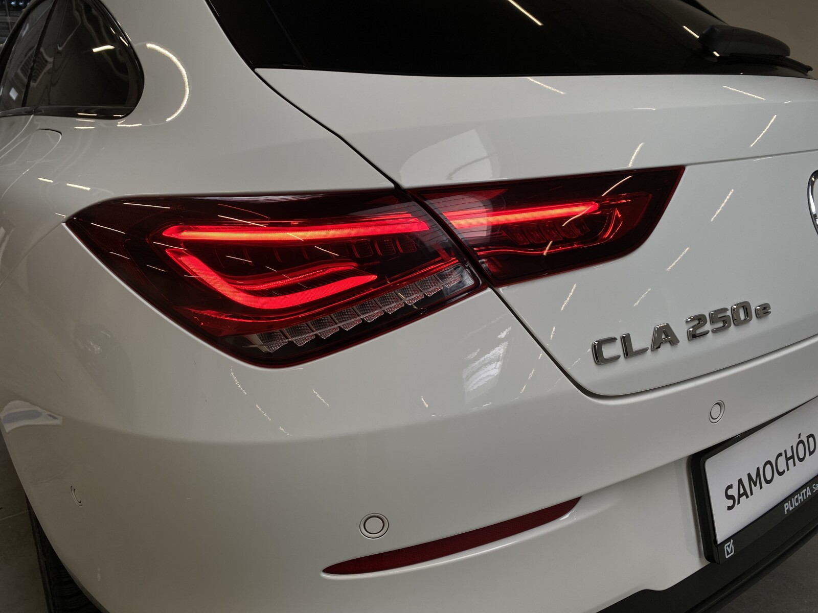 Mercedes-Benz CLA 250 - zdjęcie 10
