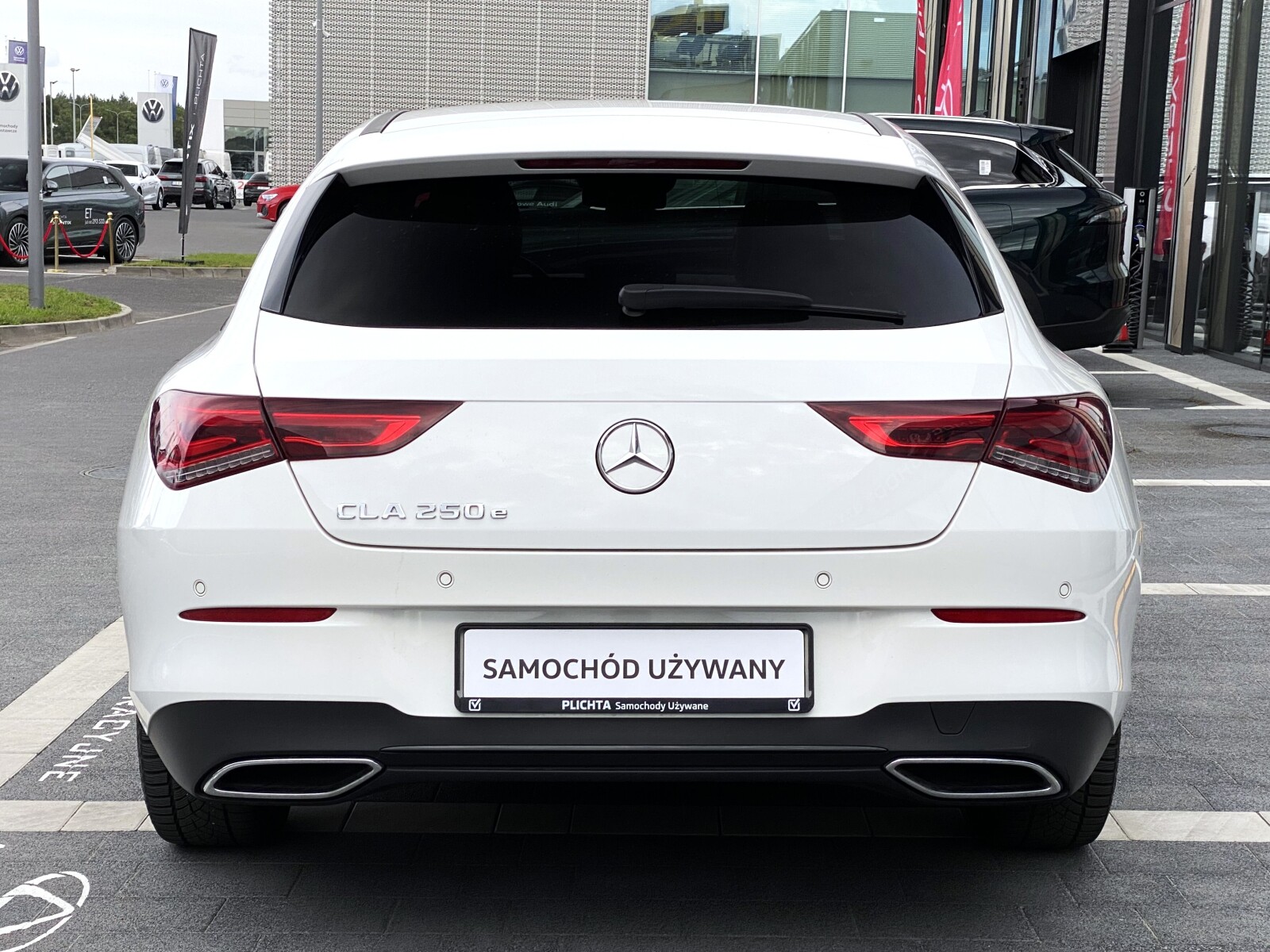 Mercedes-Benz CLA 250 - zdjęcie 4