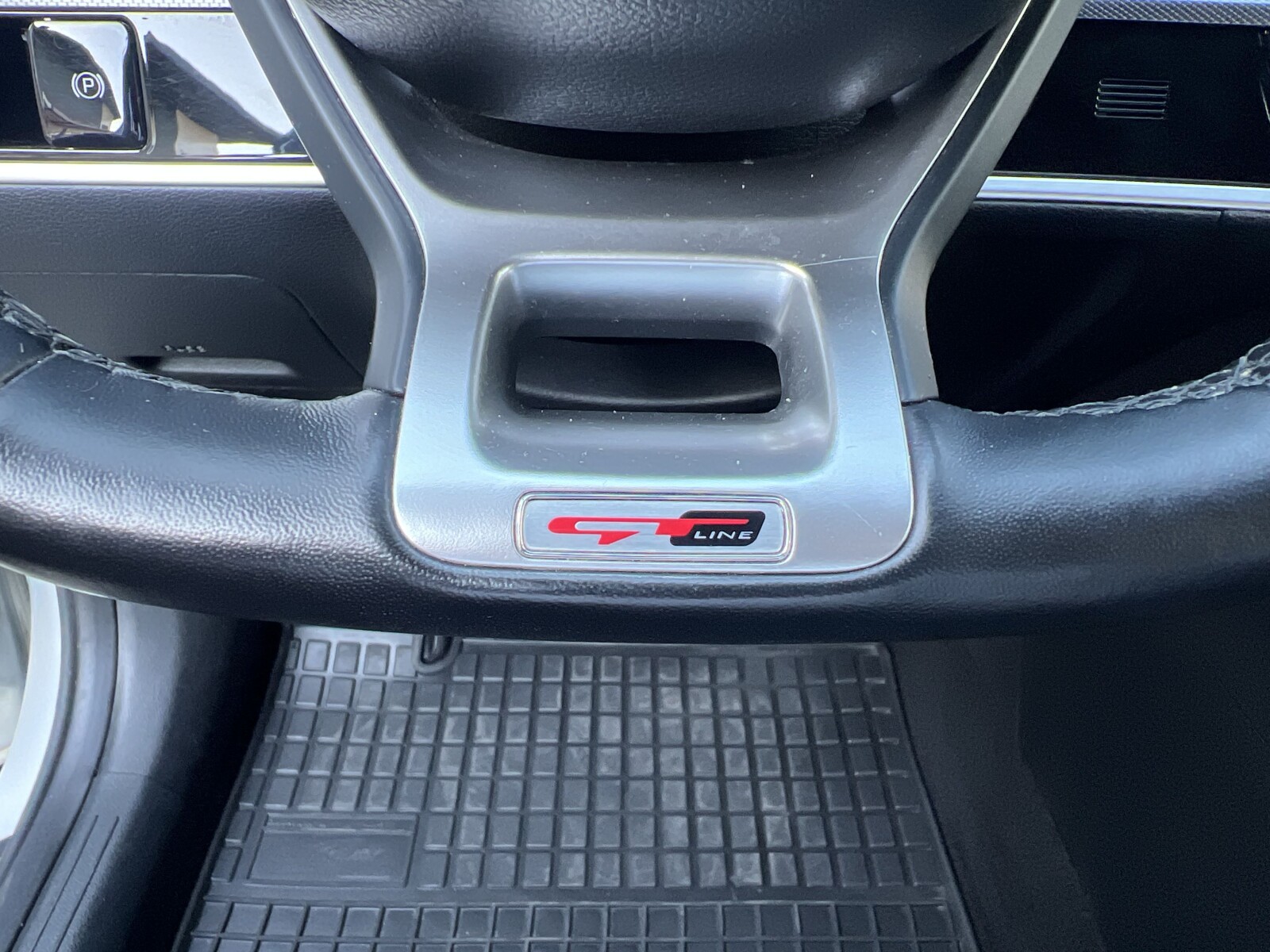 Kia Sportage - zdjęcie 18