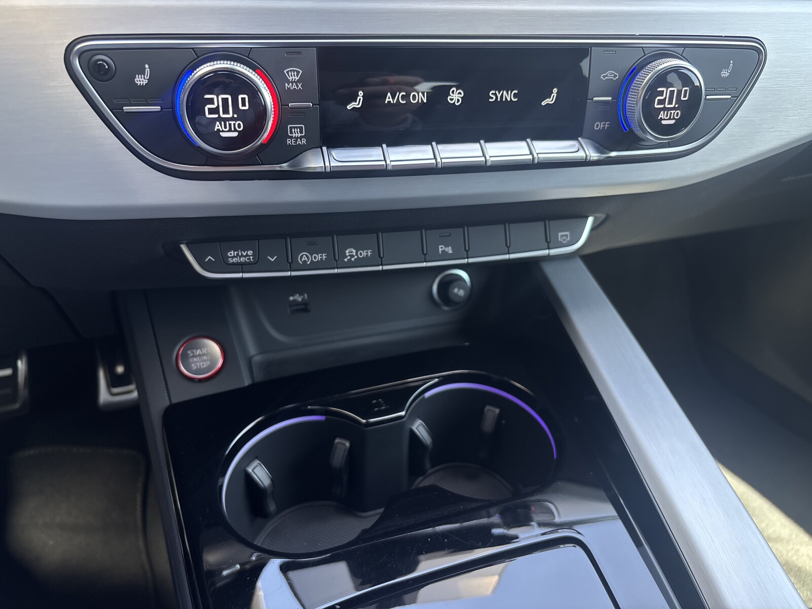 Audi S5 - zdjęcie 17