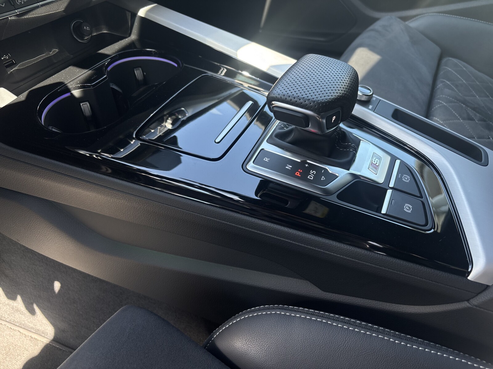 Audi S5 - zdjęcie 18