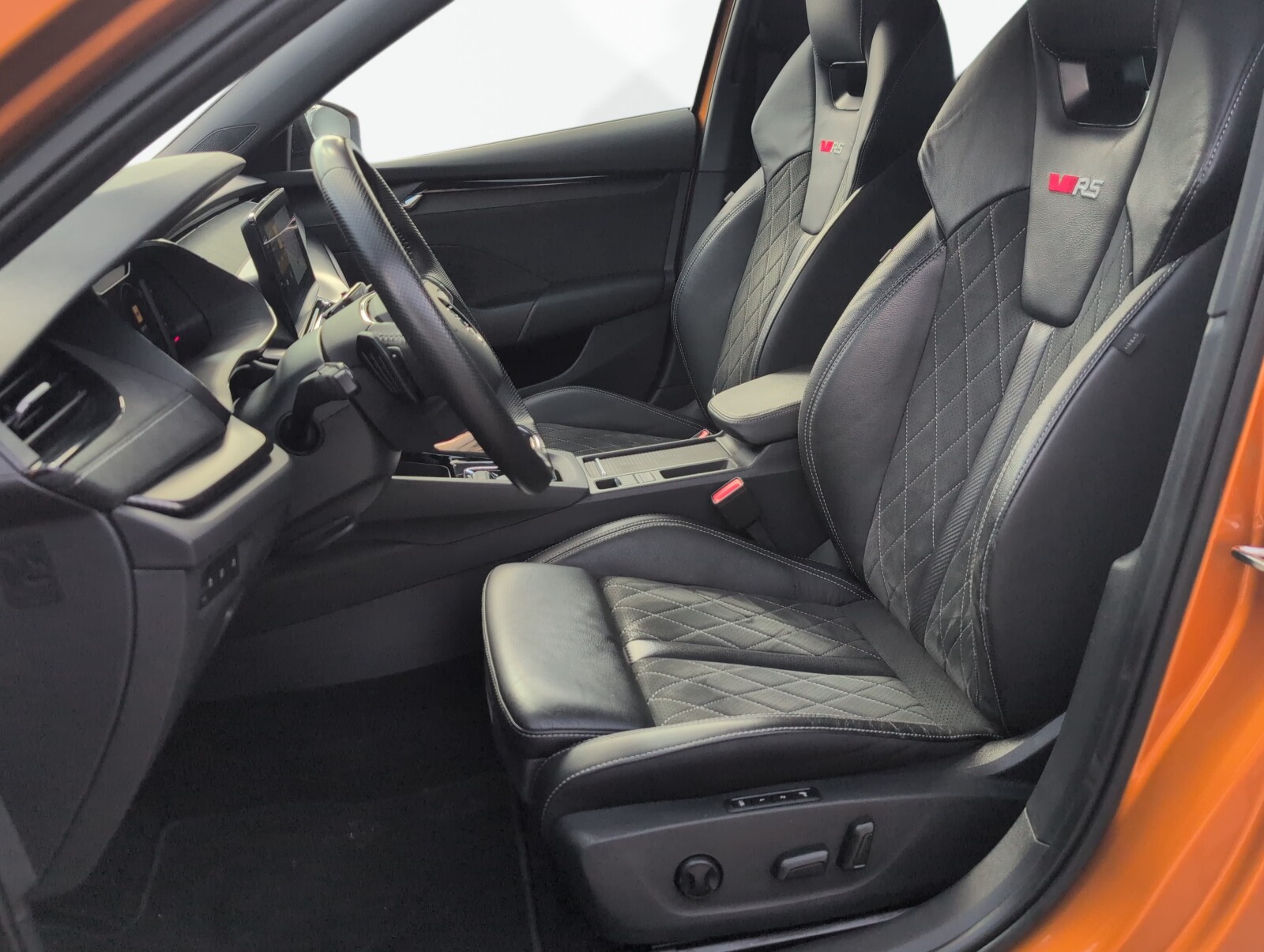 Škoda Octavia Combi - zdjęcie 10