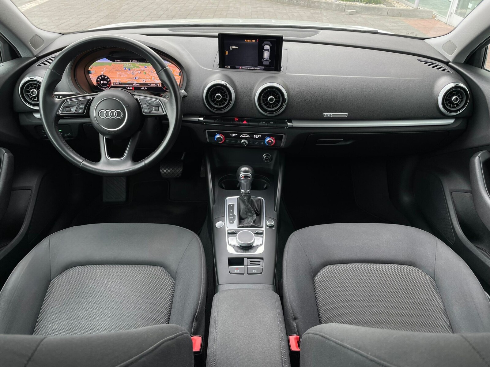 Audi A3 Sportback - zdjęcie 13