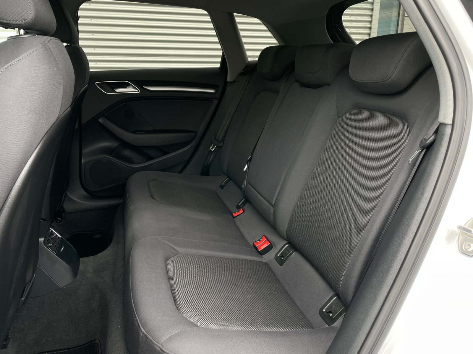 Audi A3 Sportback - zdjęcie 11