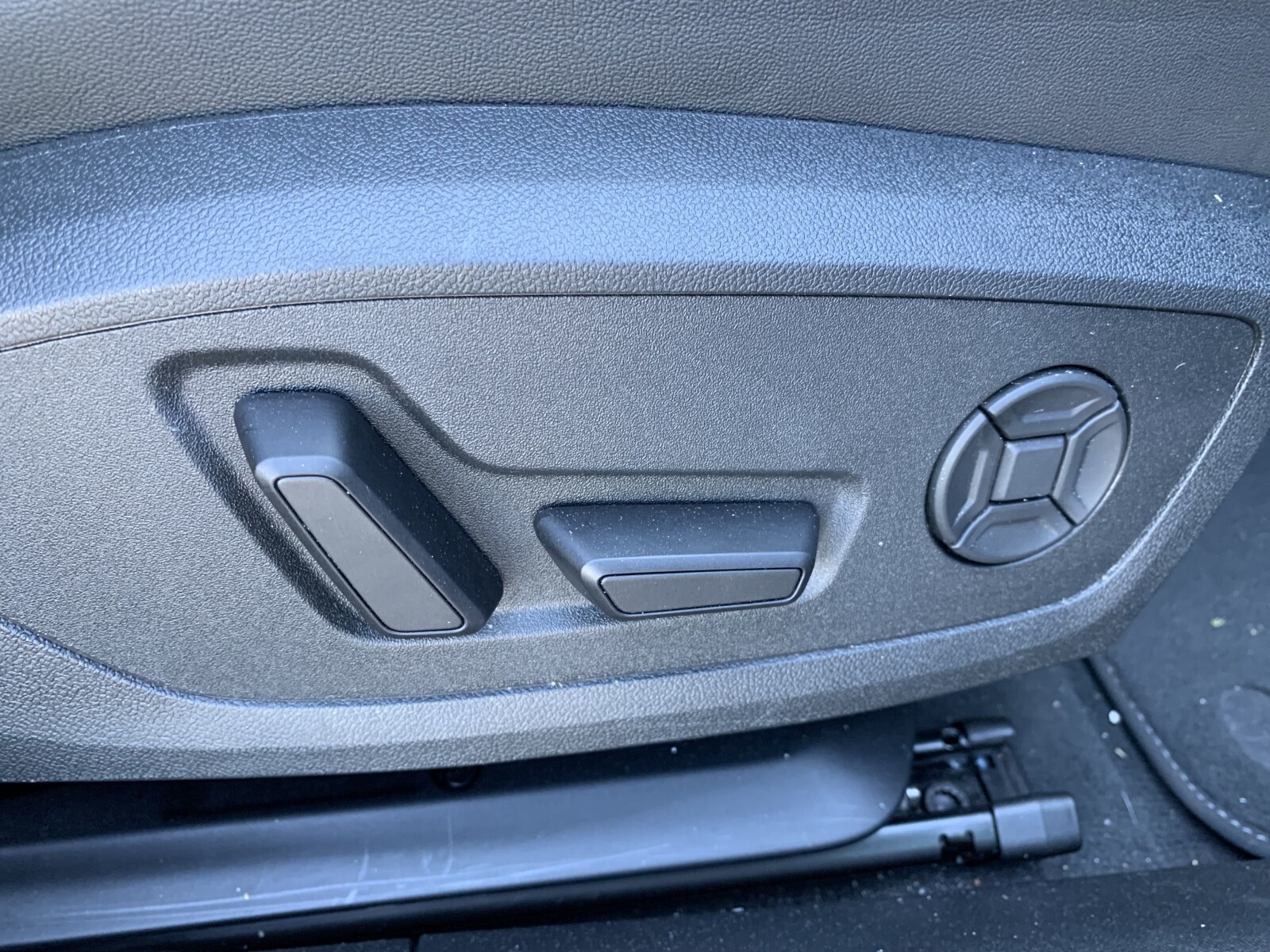 Audi A6 Avant - zdjęcie 29