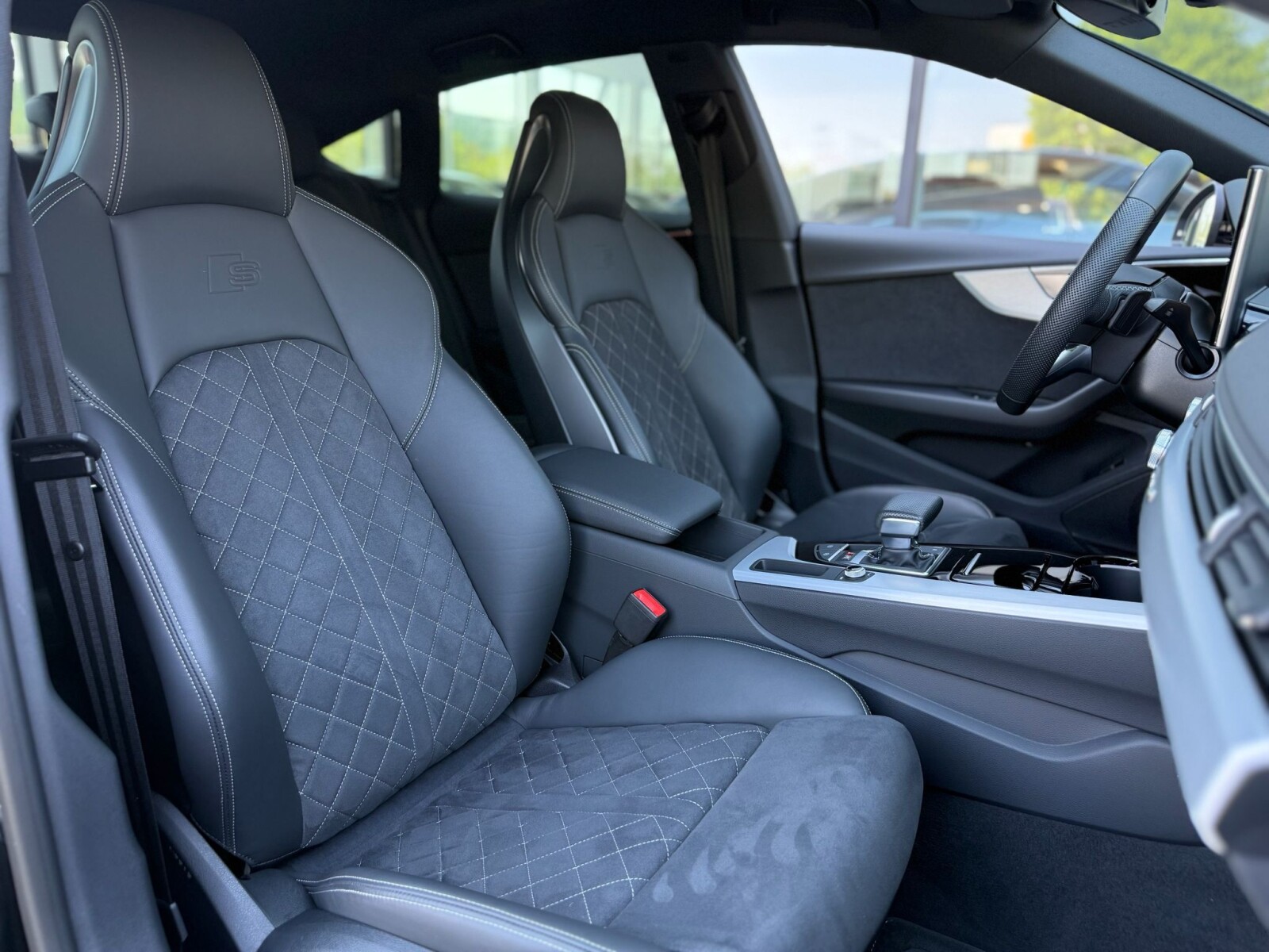 Audi S5 Sportback - zdjęcie 24
