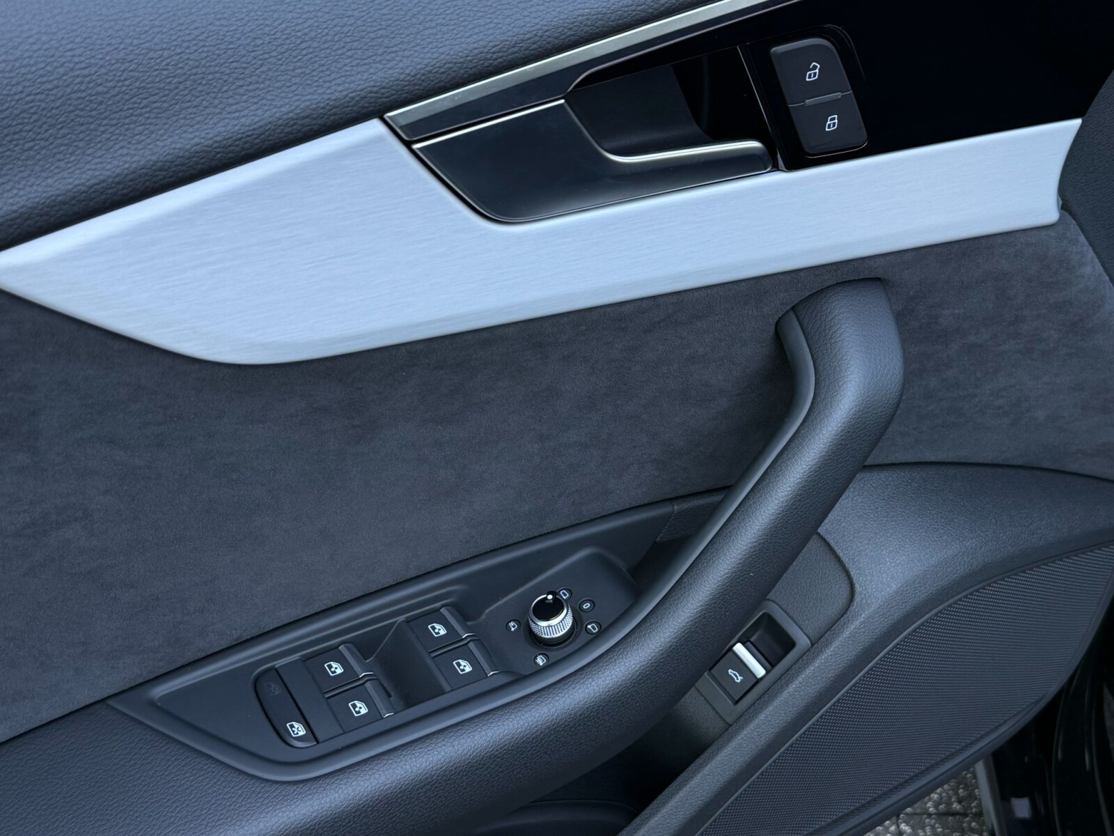 Audi S5 Sportback - zdjęcie 19