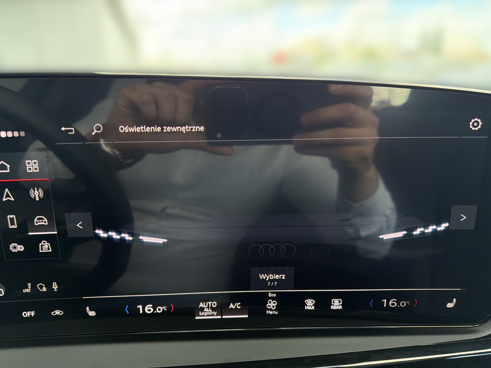 Audi A6 Avant - zdjęcie 32