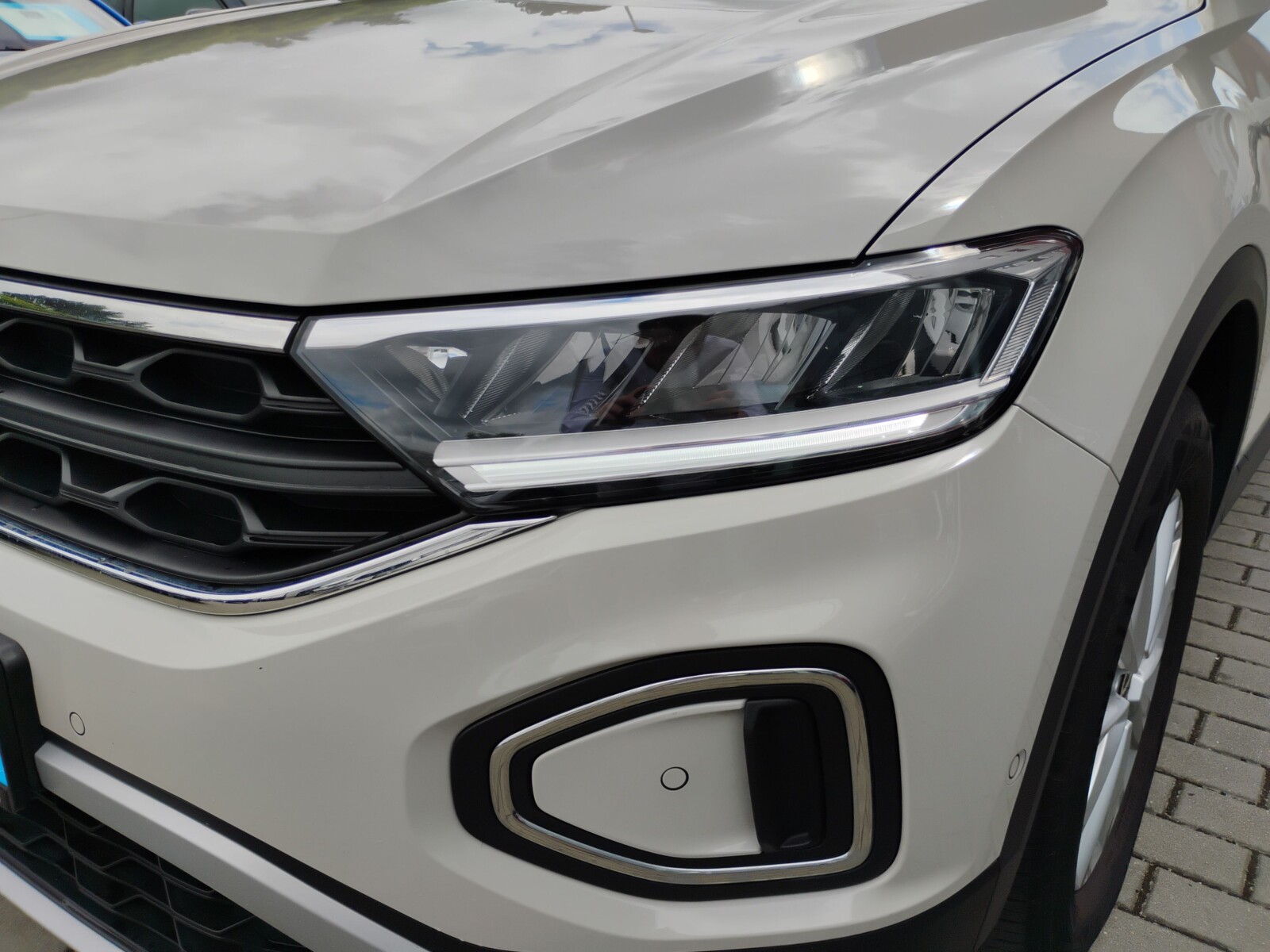 Volkswagen T-Roc - zdjęcie 10