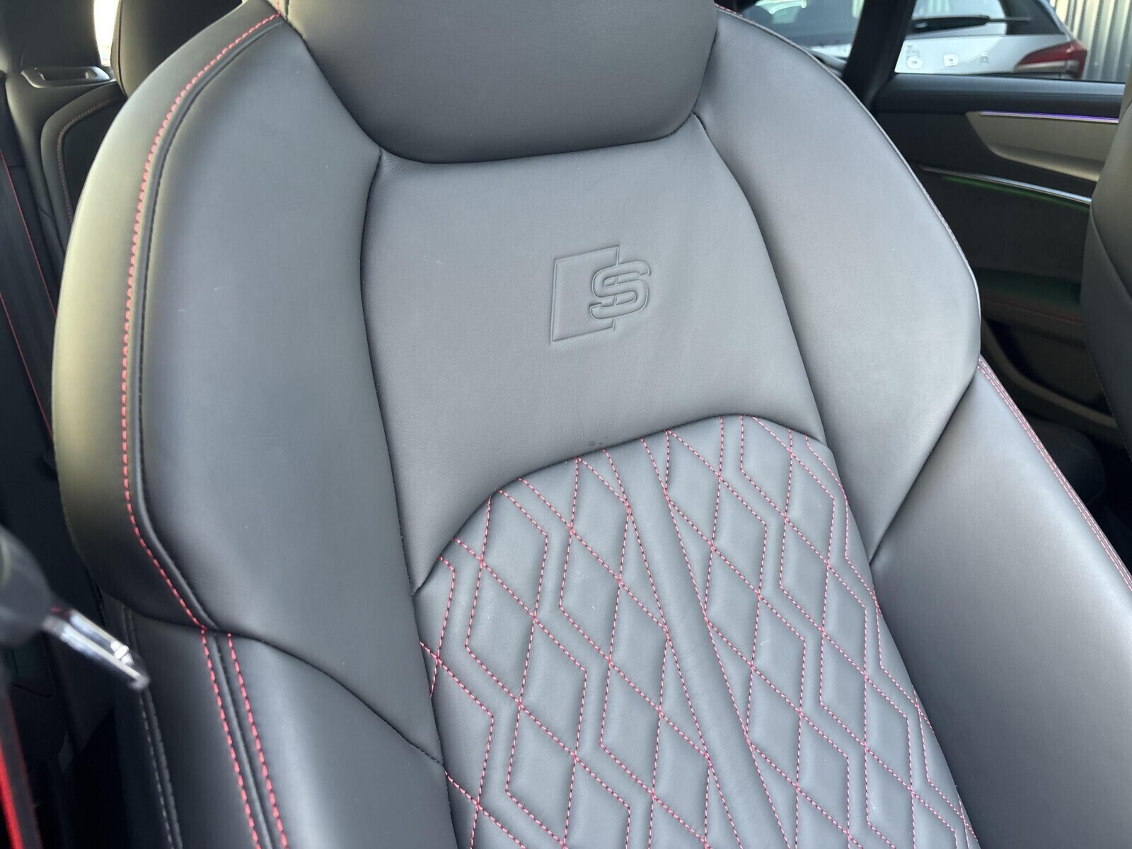 Audi A7 Sportback - zdjęcie 38