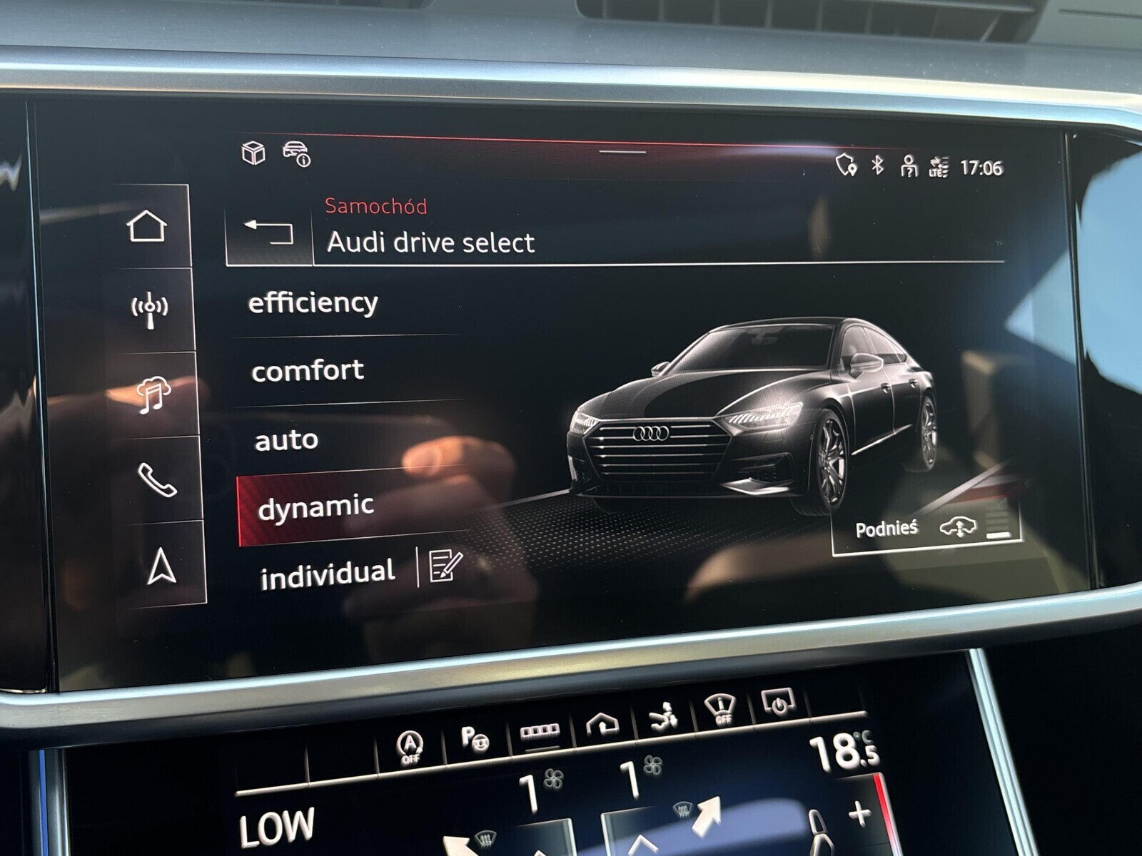 Audi A7 Sportback - zdjęcie 22