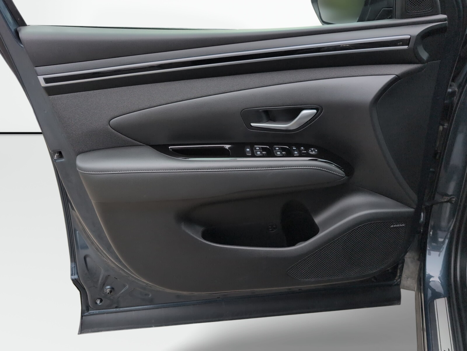 Hyundai Tucson - zdjęcie 19
