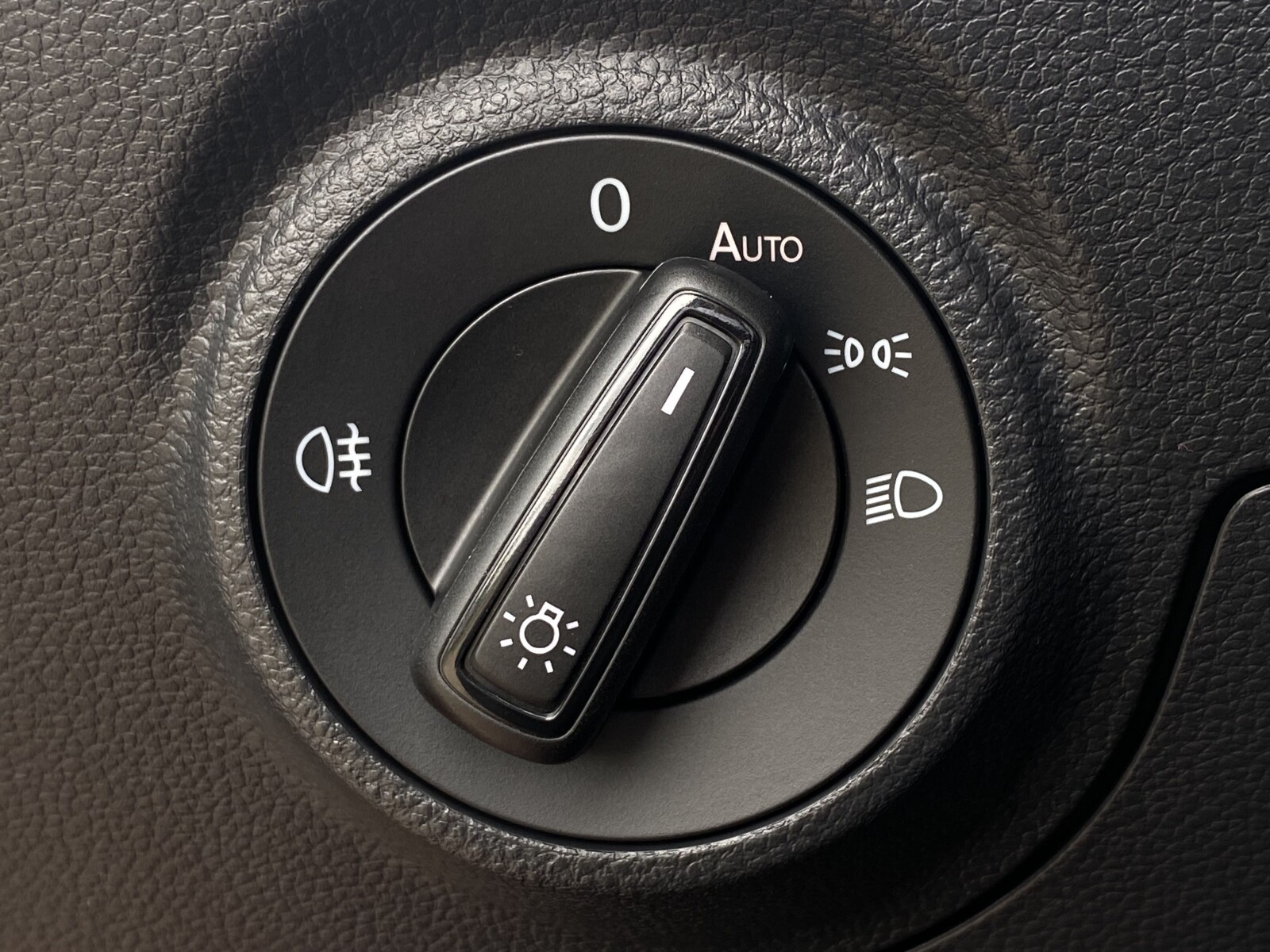 Seat Arona - zdjęcie 32