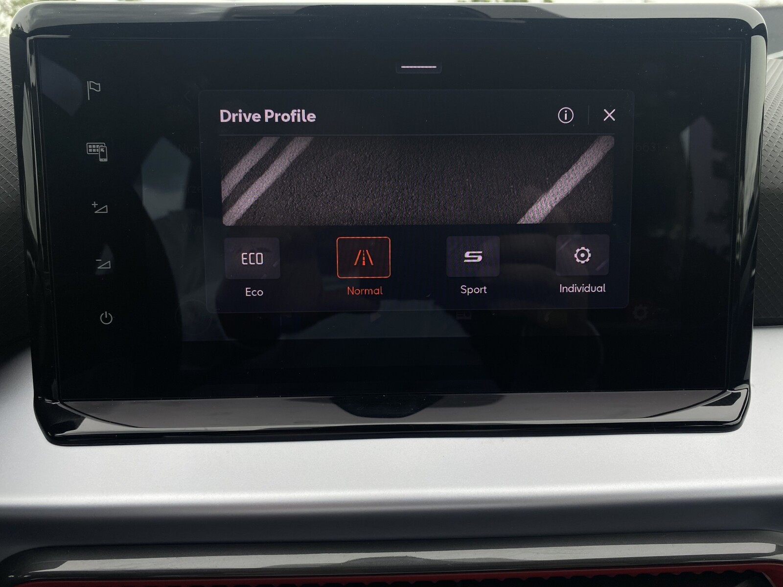 Seat Arona - zdjęcie 29