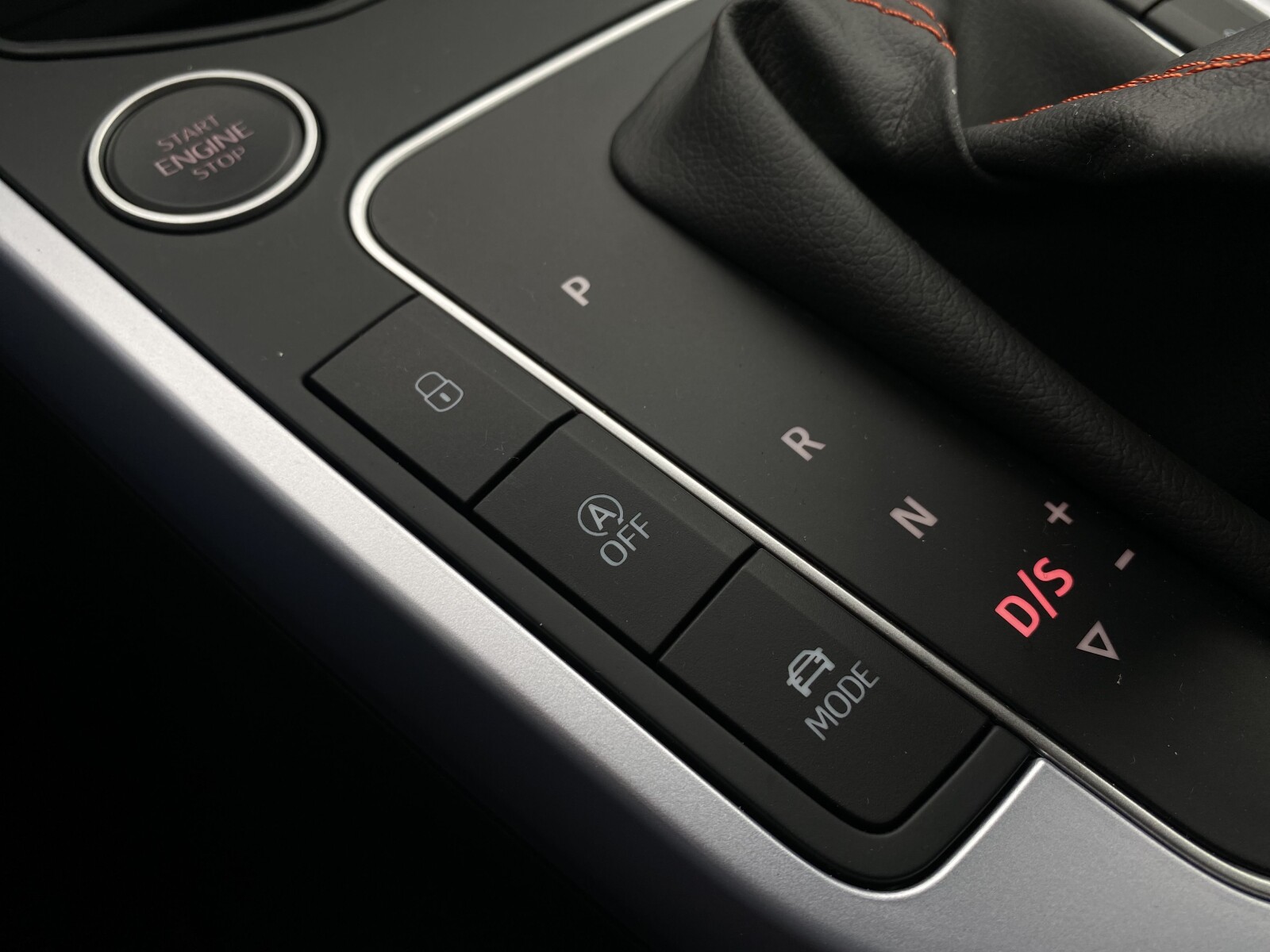 Seat Arona - zdjęcie 21