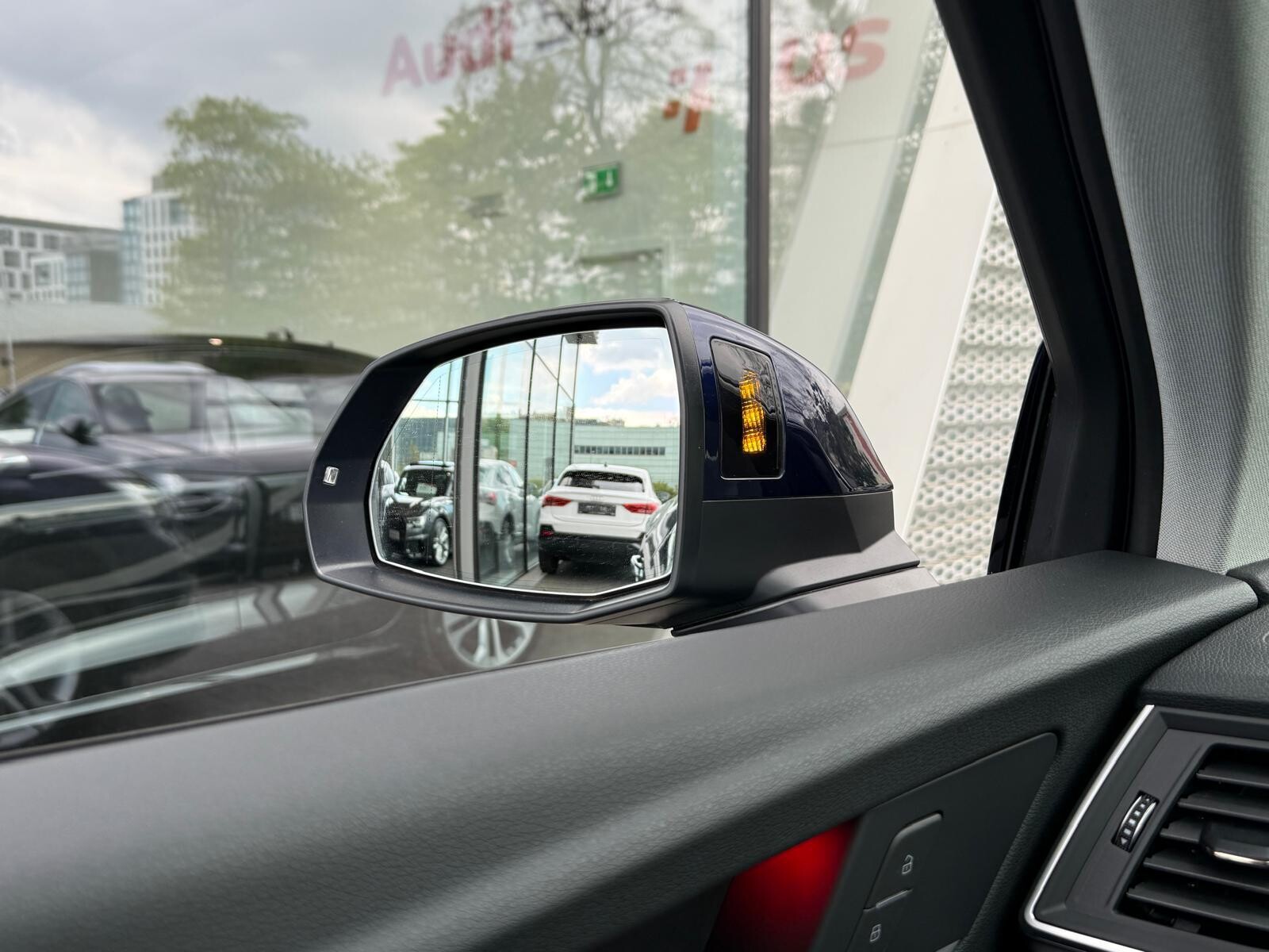 Audi Q5 - zdjęcie 37