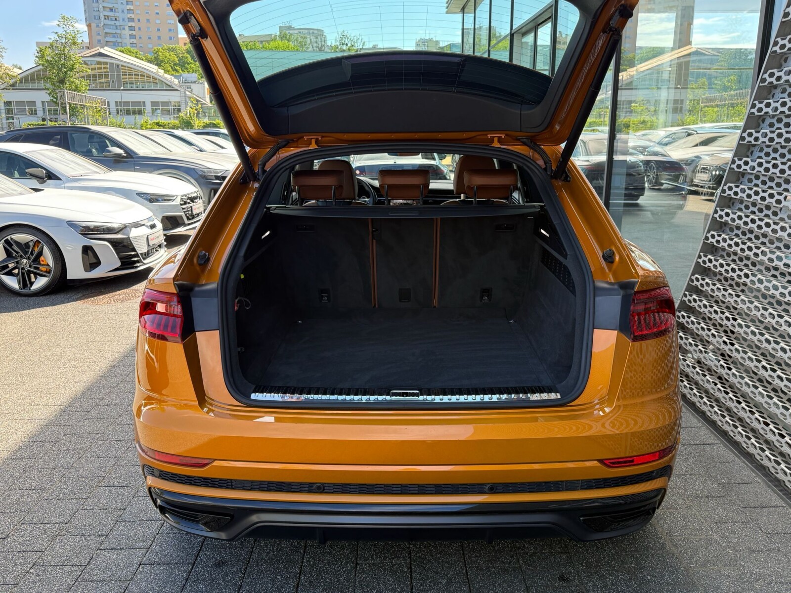 Audi Q8 - zdjęcie 12