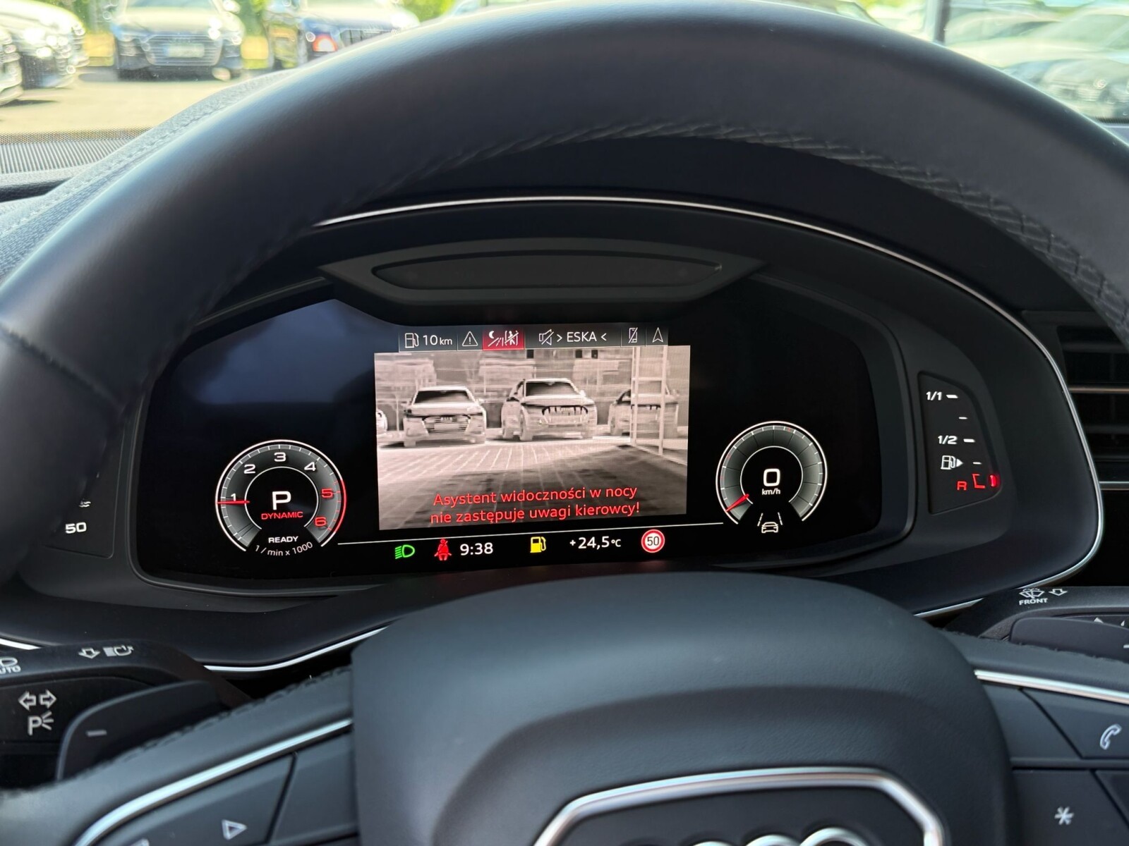 Audi Q8 - zdjęcie 32