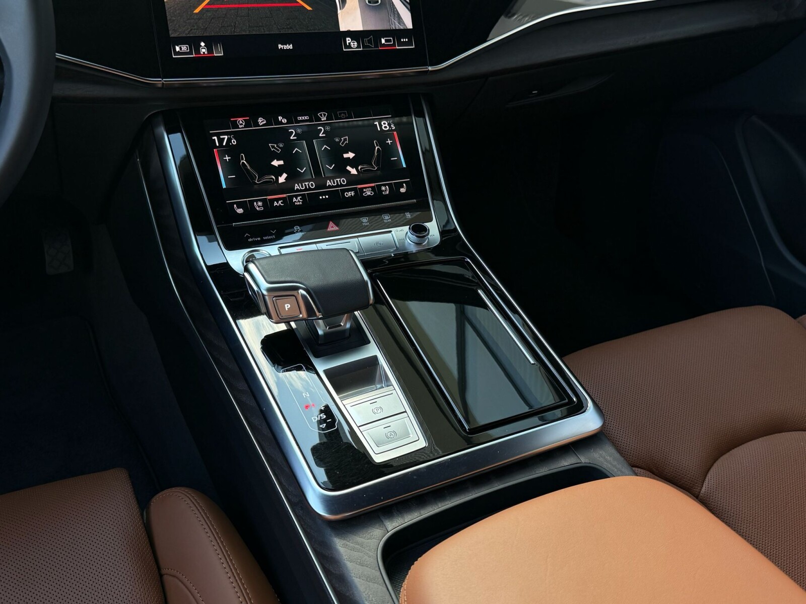 Audi Q8 - zdjęcie 27