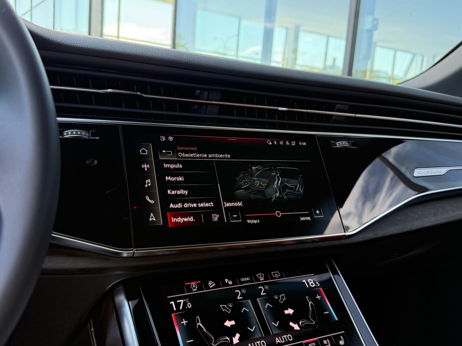 Audi Q8 - zdjęcie 35