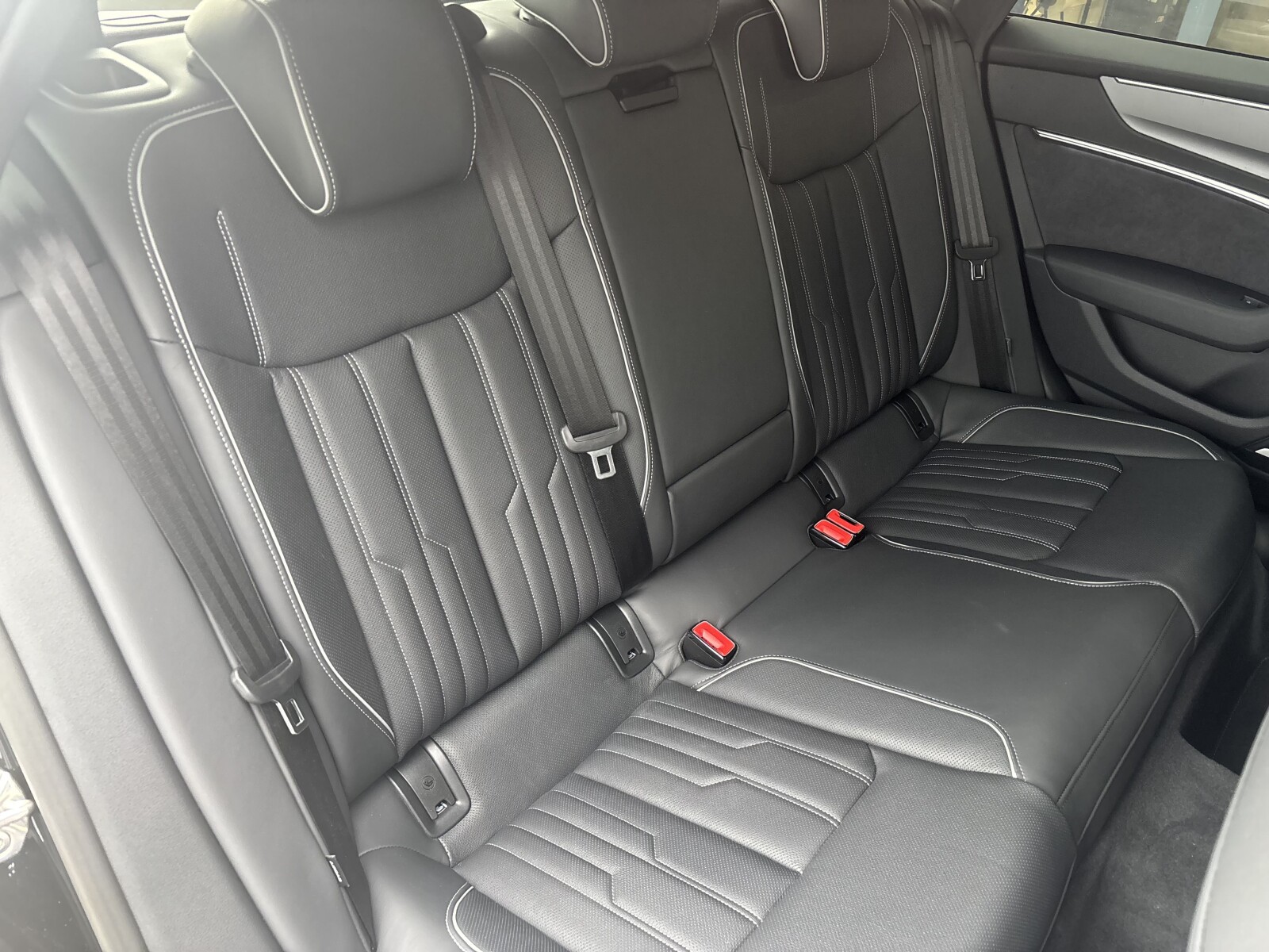 Audi A7 Sportback - zdjęcie 25
