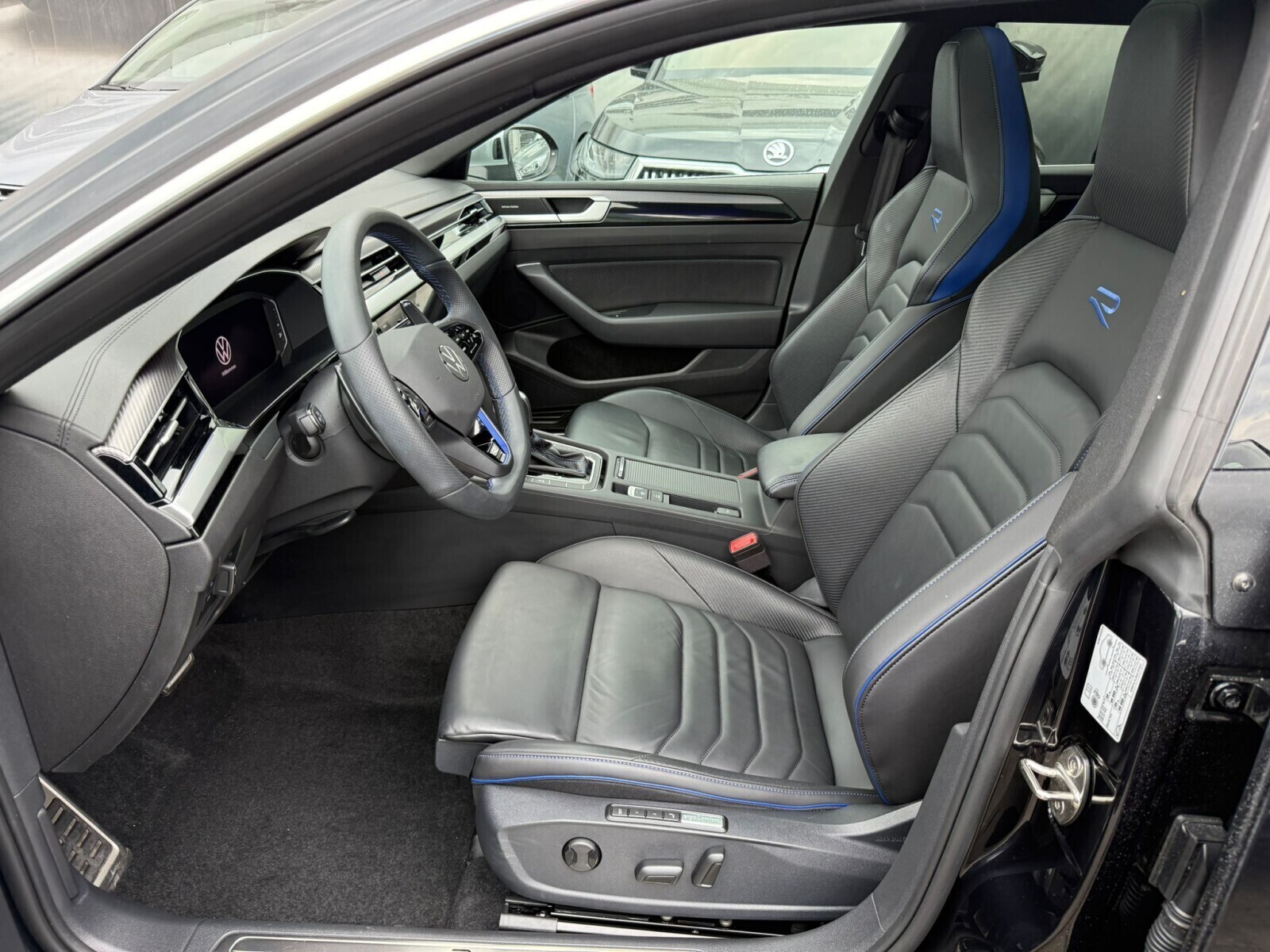 Volkswagen Arteon Shooting Brake - zdjęcie 13