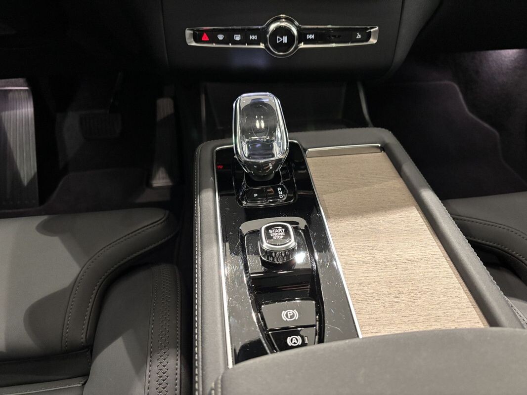 Volvo XC 90 - zdjęcie 15