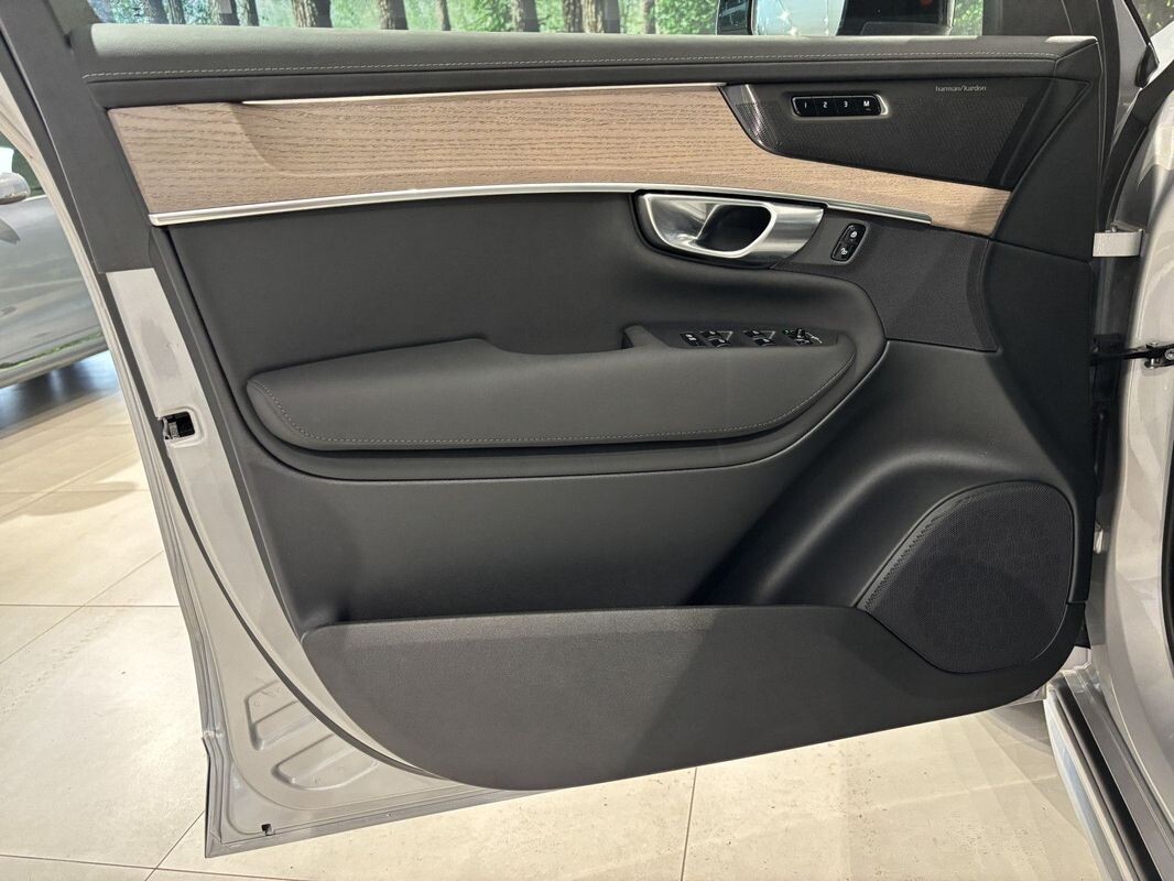 Volvo XC 90 - zdjęcie 16