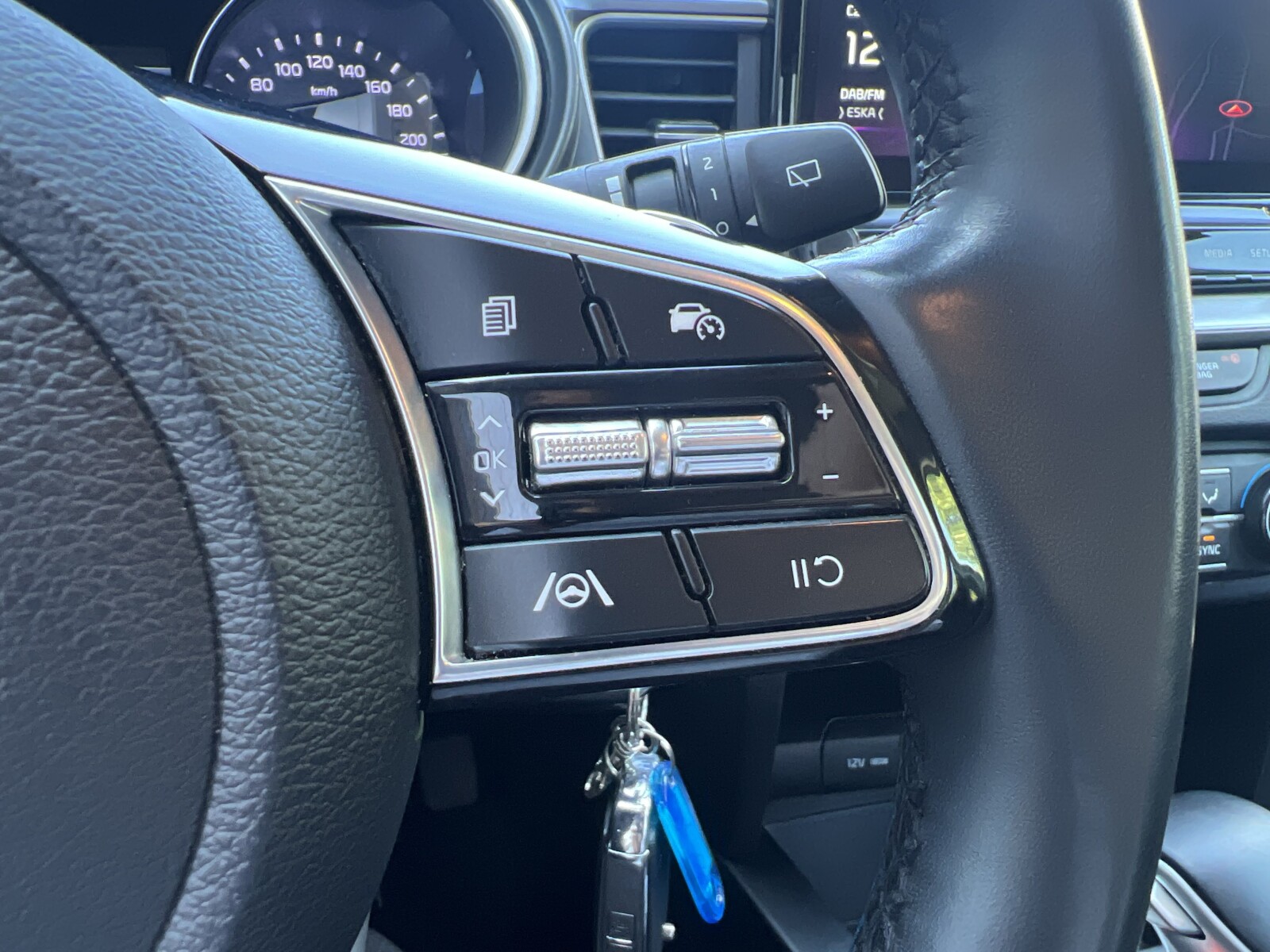 Kia Ceed - zdjęcie 12