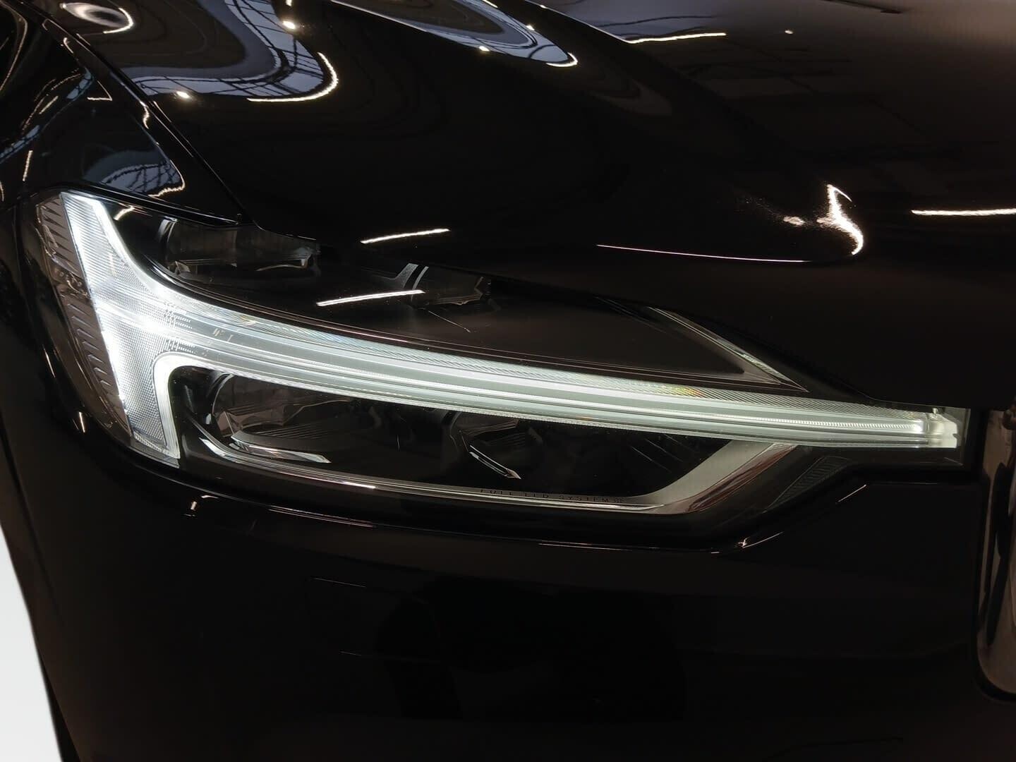 Volvo XC 60 - zdjęcie 9