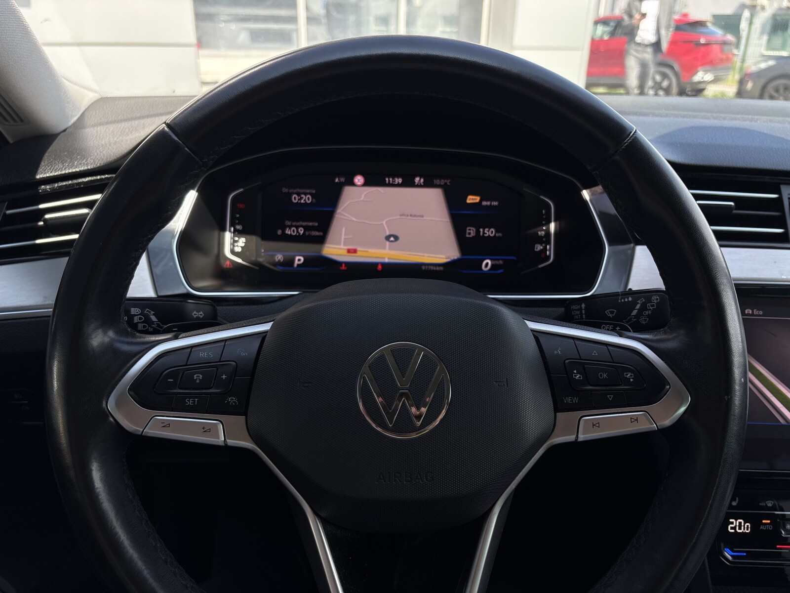 Volkswagen Passat Variant - zdjęcie 13