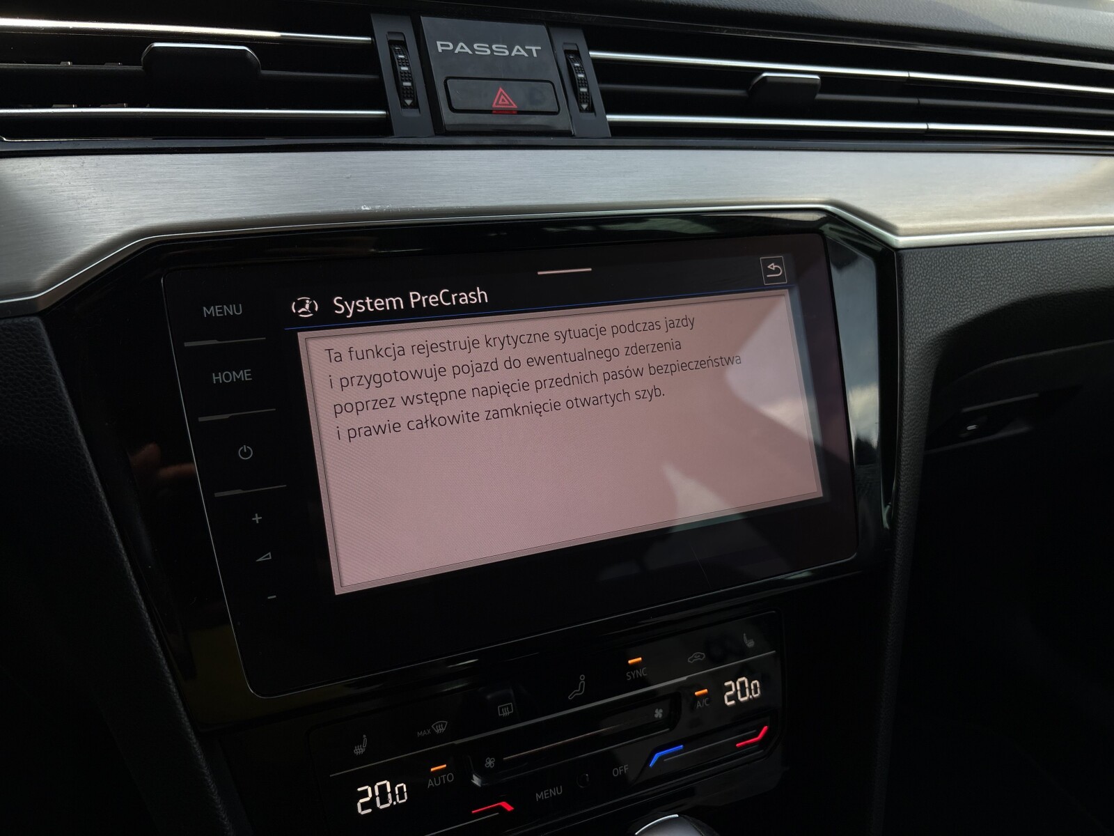 Volkswagen Passat Variant - zdjęcie 21