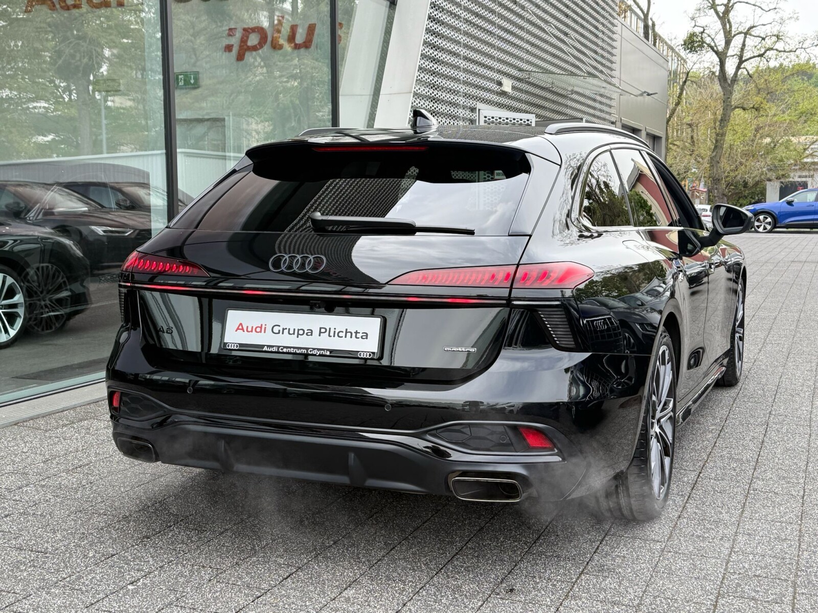 Audi A6 Avant - zdjęcie 12