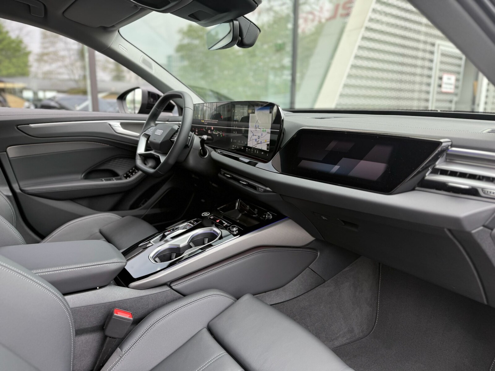 Audi A6 Avant - zdjęcie 18